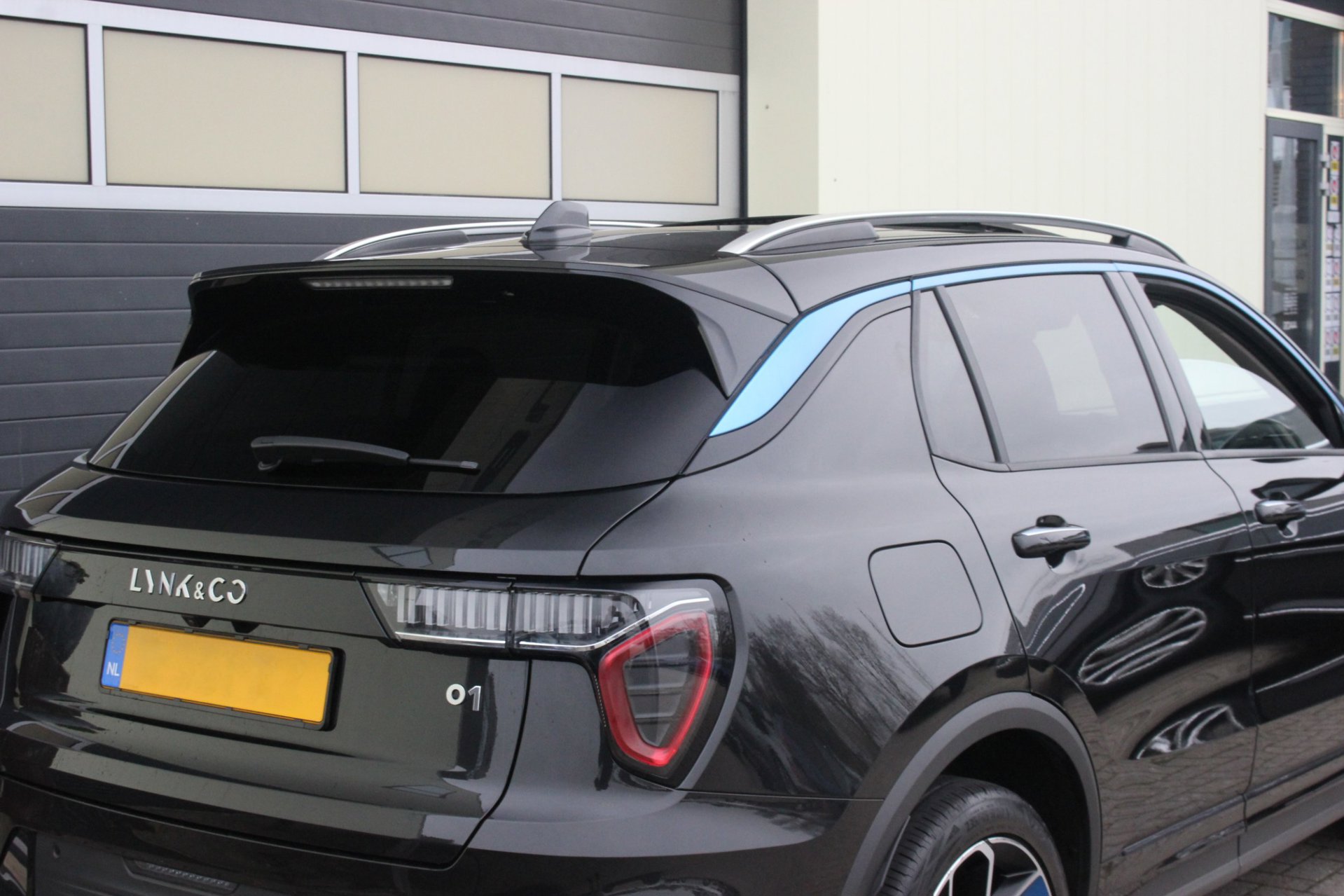 Foto van Lynk&co LYNK & Co 01