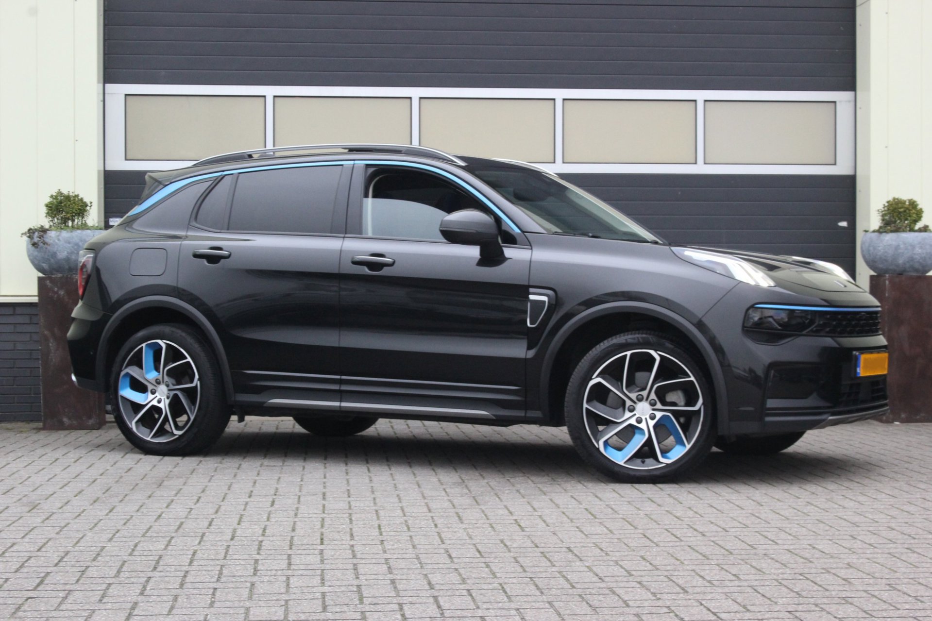 Foto van Lynk&co LYNK & Co 01