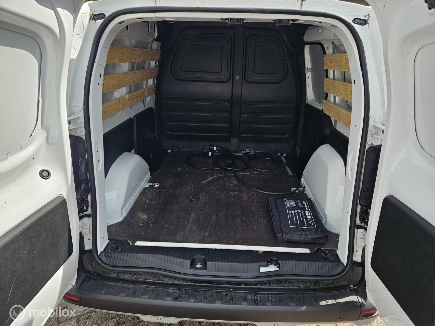 Foto van Nissan Townstar