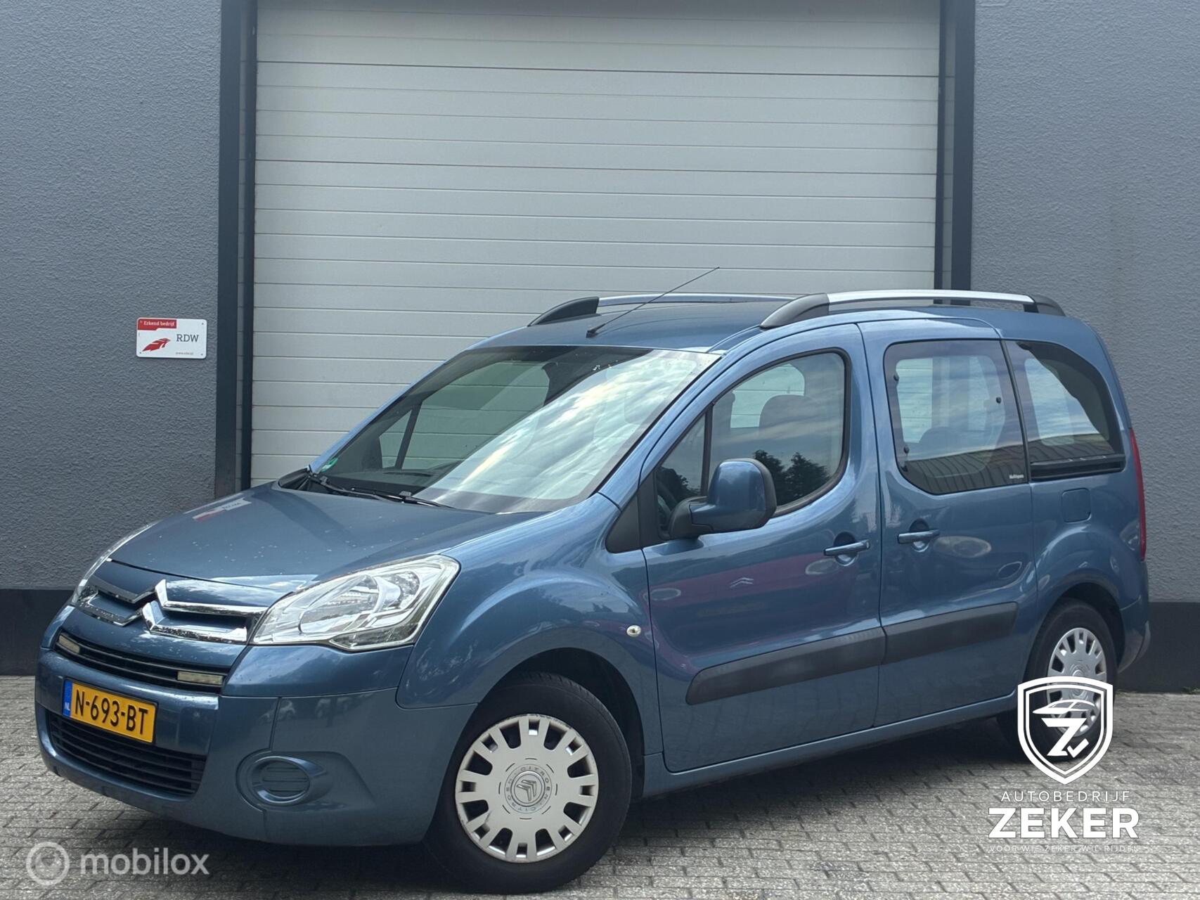 Citroen Berlingo 1.6 VTi Multispace / NIEUWE DISTRIBUTIE 2011 - voorkant