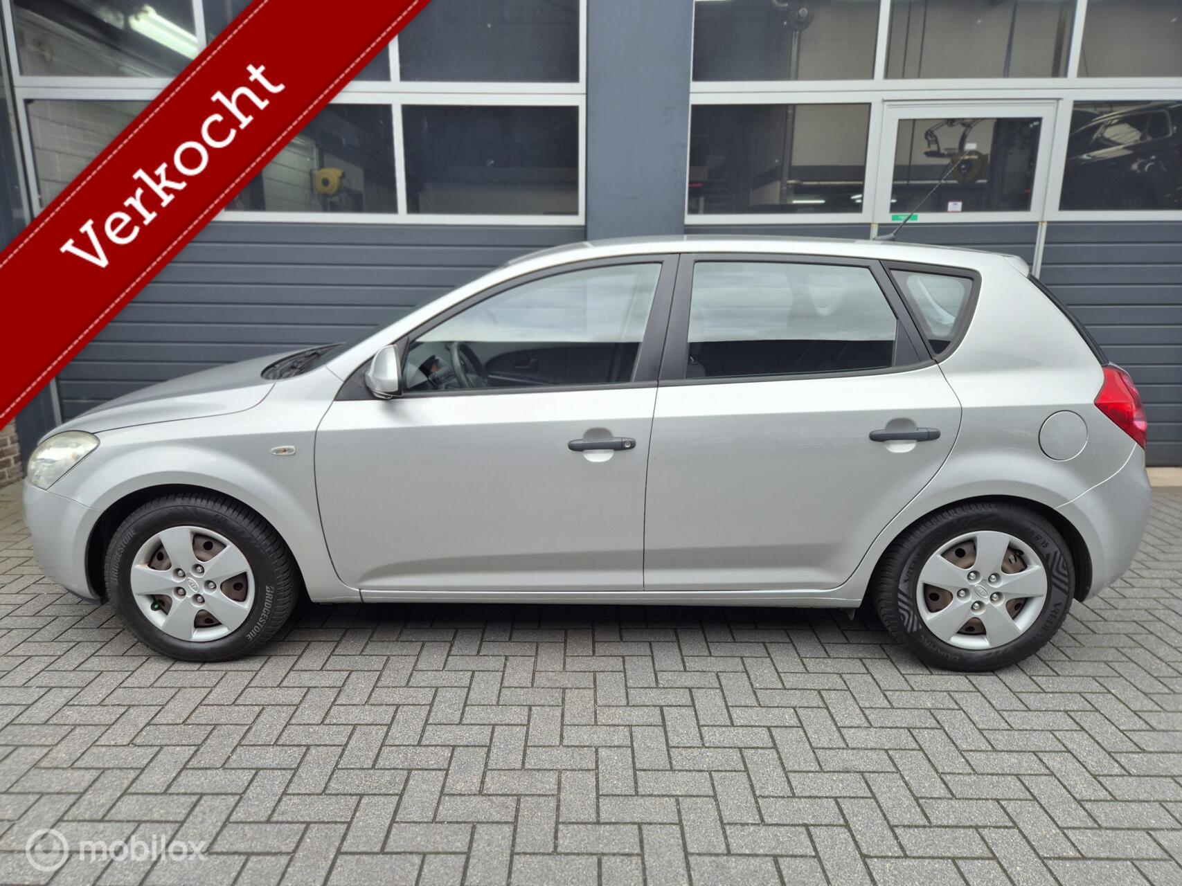 Foto van Kia Cee D