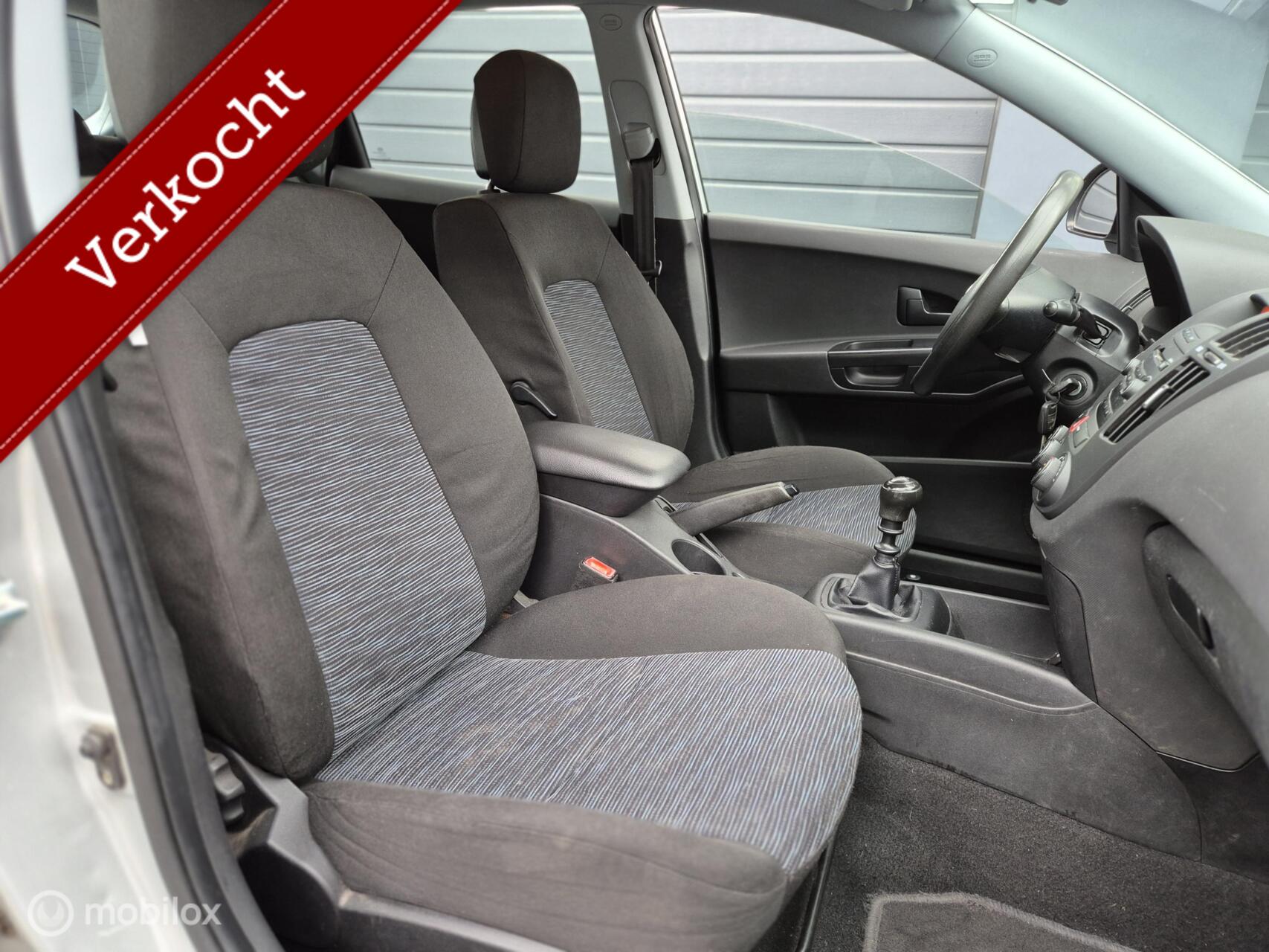 Foto van Kia Cee D