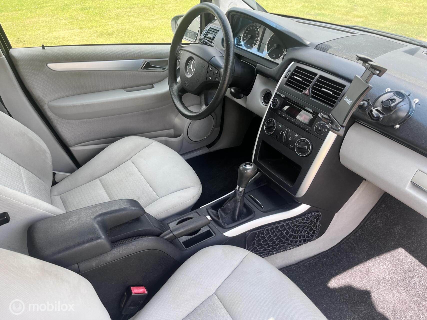 Foto van Mercedes-Benz B 170