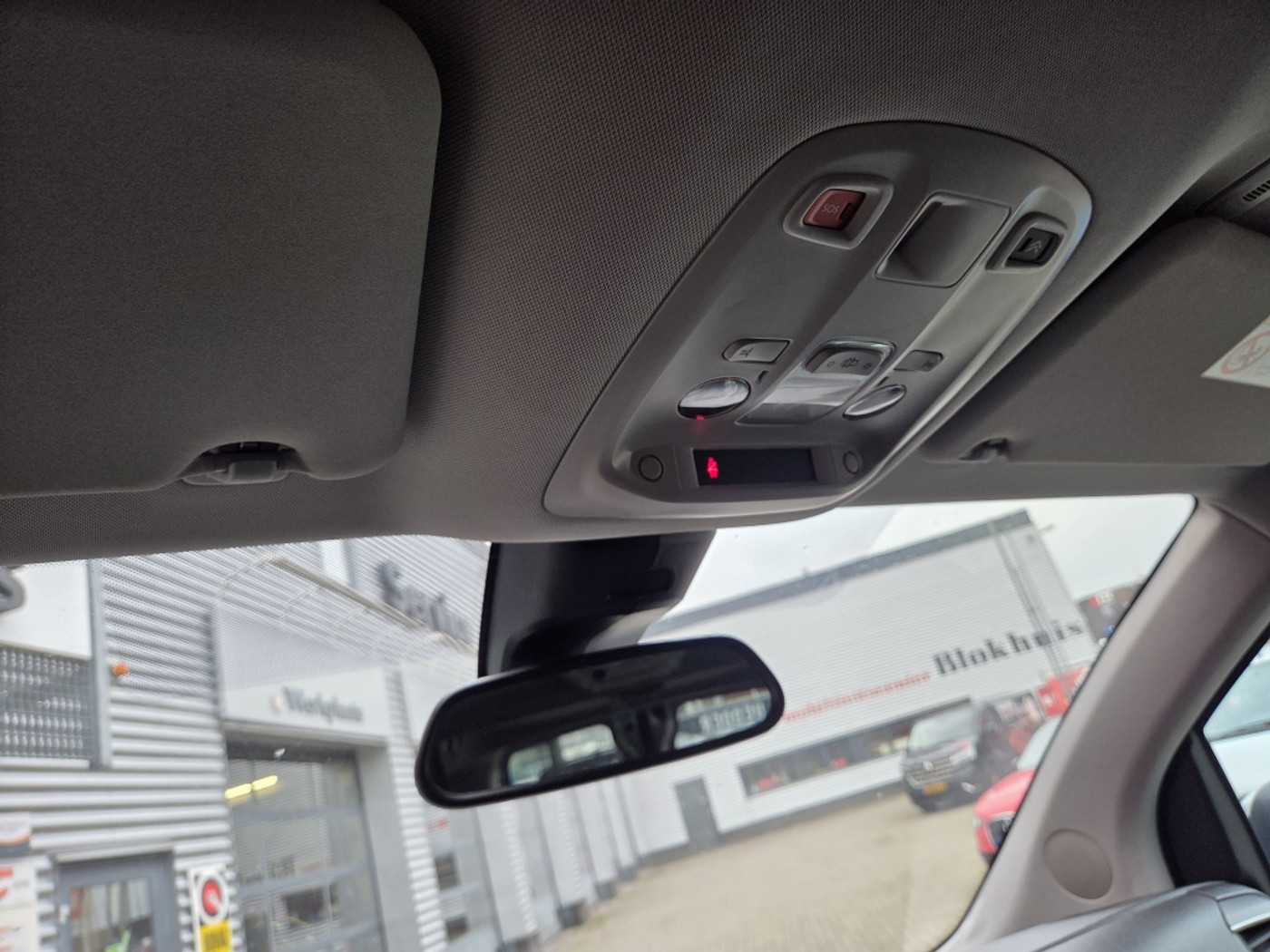 Foto van Citroen Jumpy Spacetourer