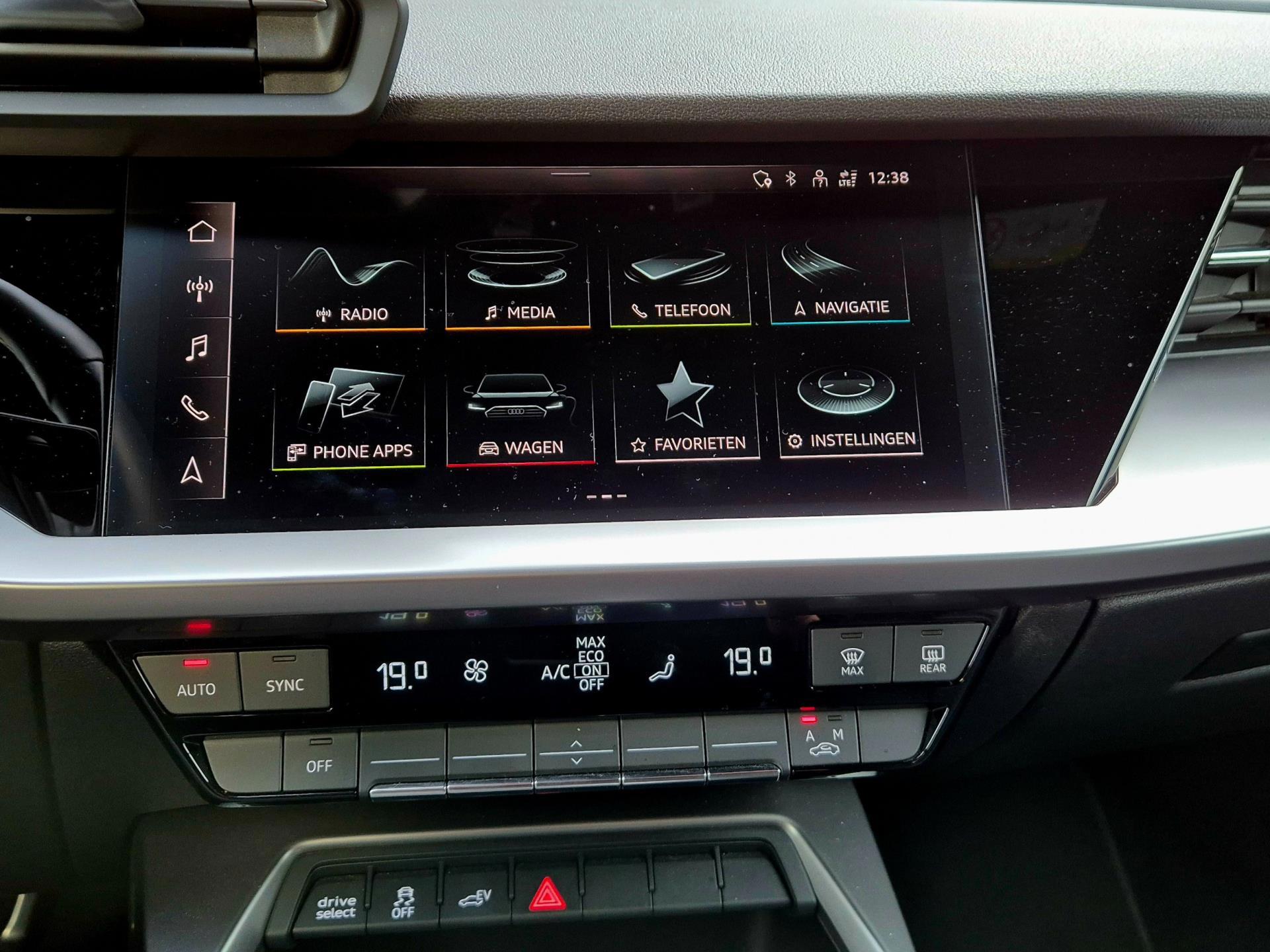 Foto van Audi A3 45 TFSIe