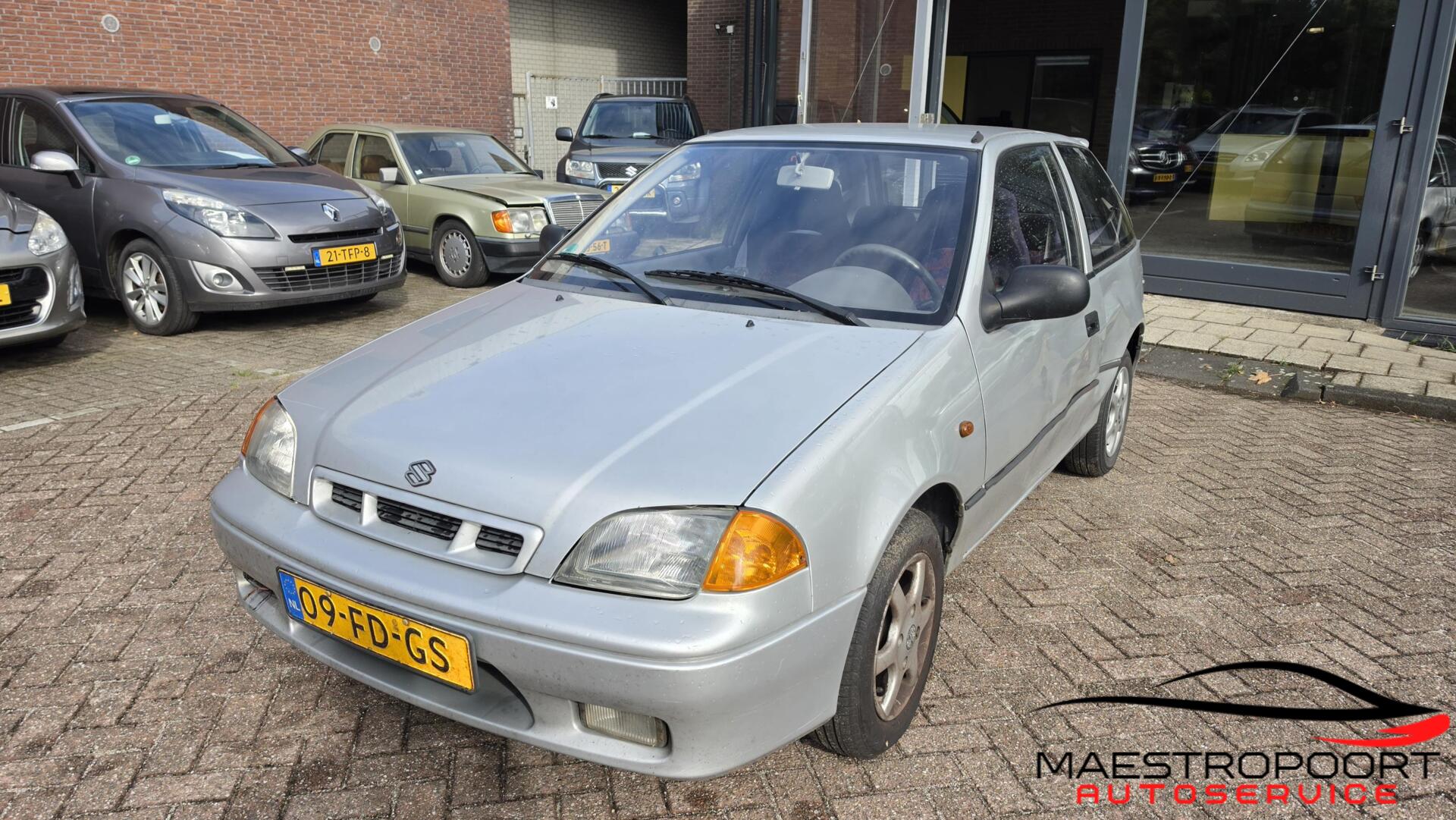 Suzuki Swift 1.3 VS – 2000 – Eerste eigenaar – Airco – €999 2000 - voorkant
