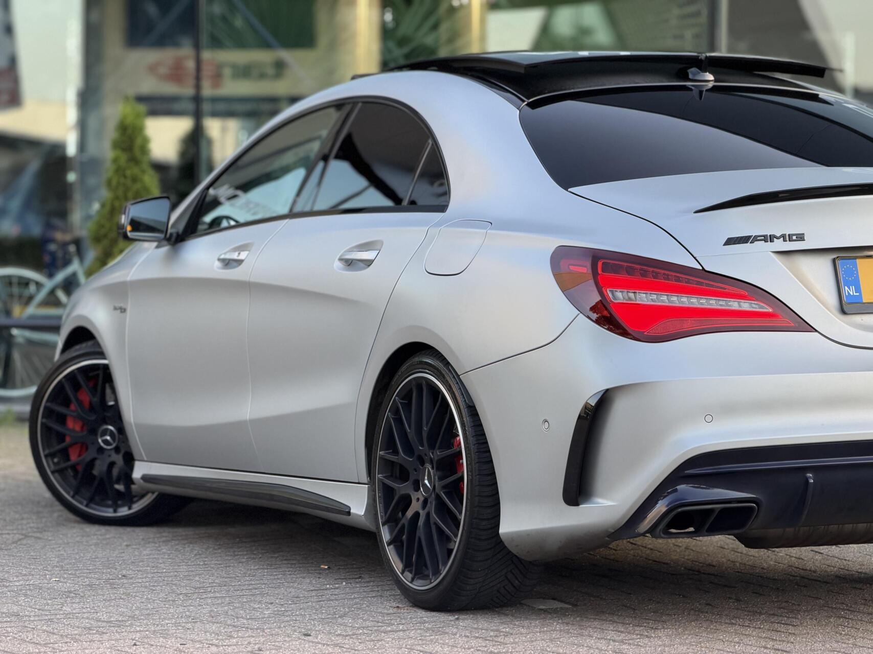 Foto van Mercedes-Benz AMG Cla 45