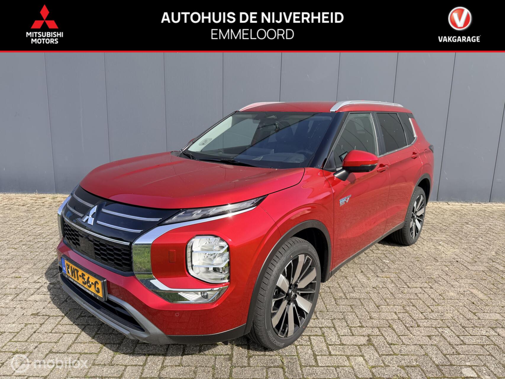 Mitsubishi Mitsubishi Outlander 2.4 PHEV First Edition 2026 - voorkant
