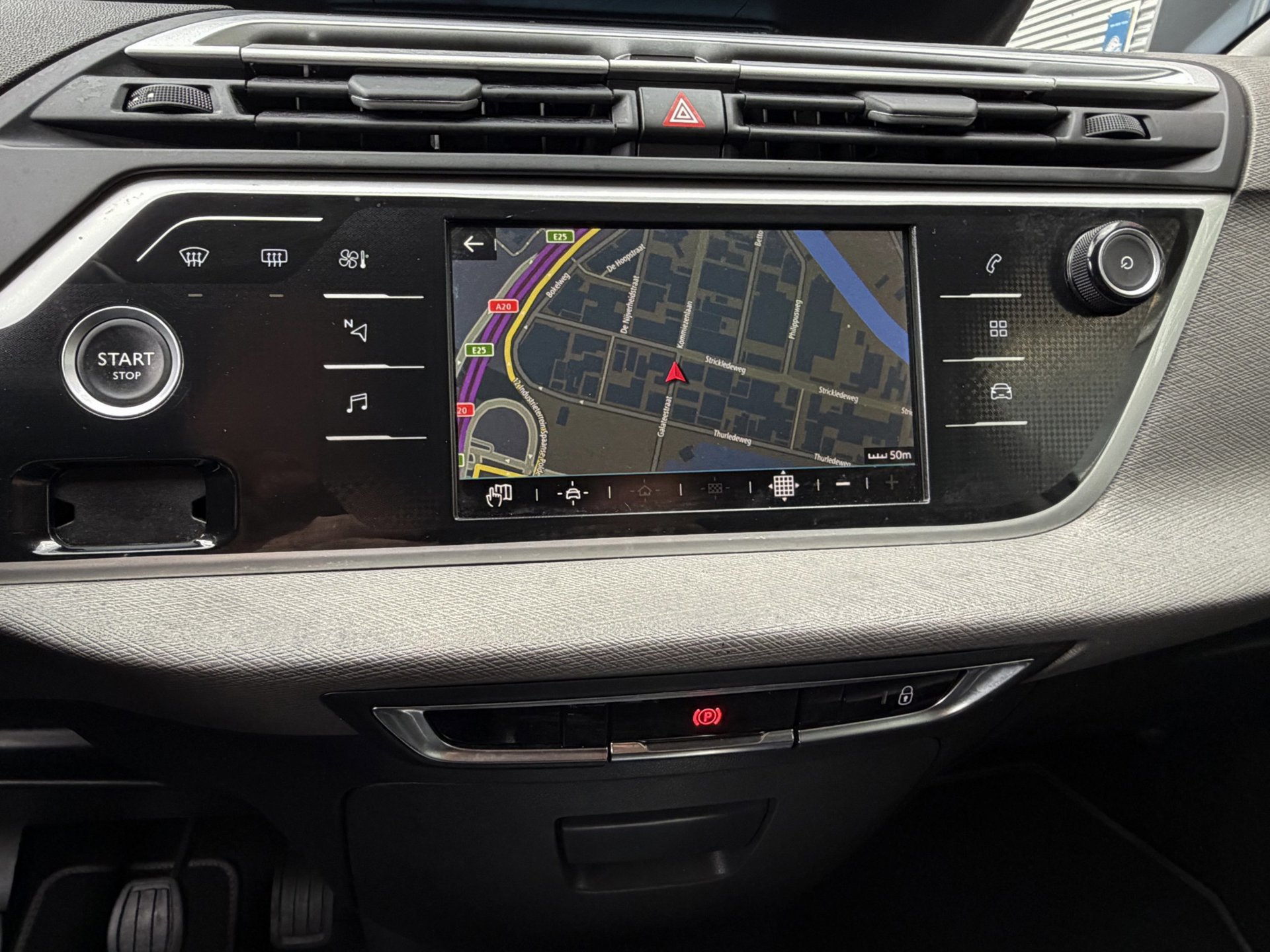 Foto van Citroen Grand C4 Spacetourer