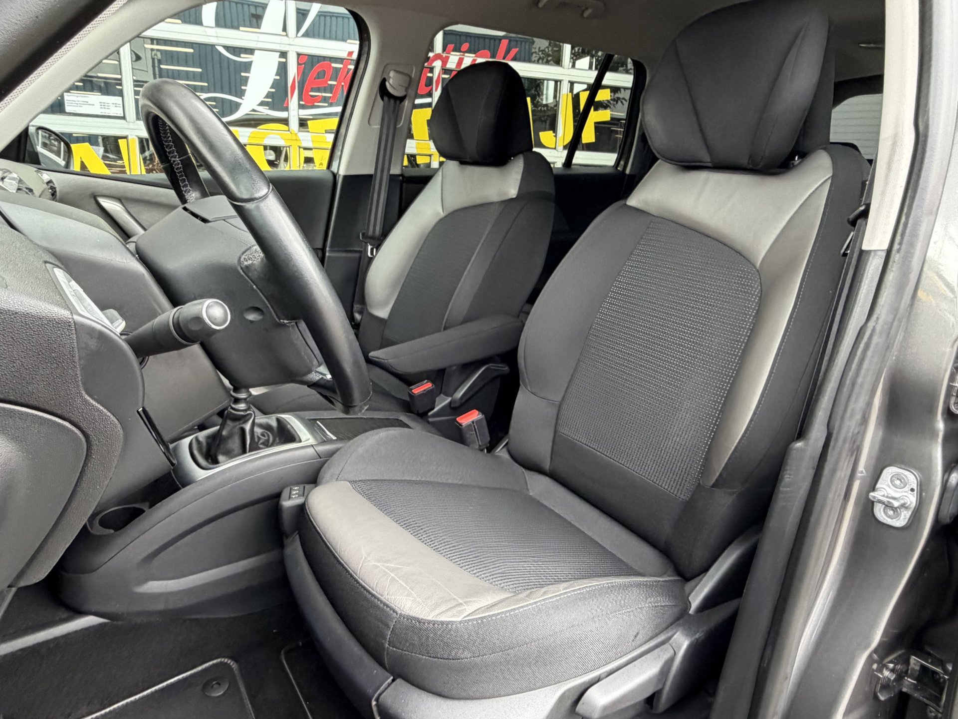 Foto van Citroen Grand C4 Spacetourer