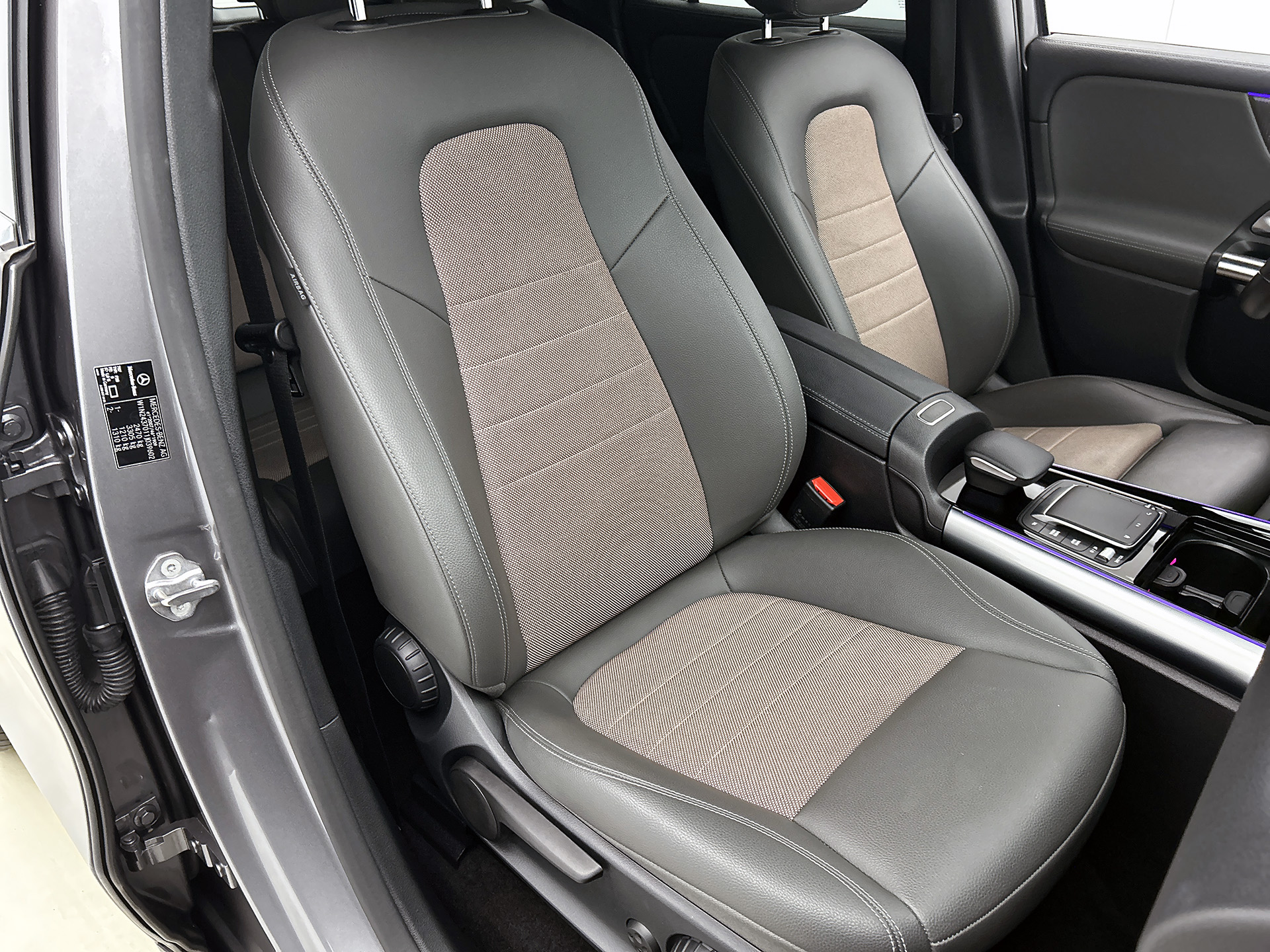 Foto van Mercedes-Benz Eqa