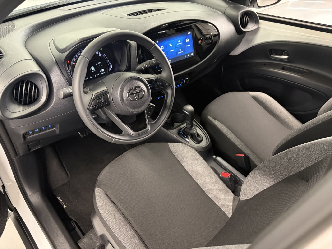 Foto van Toyota Toyota Aygo X
