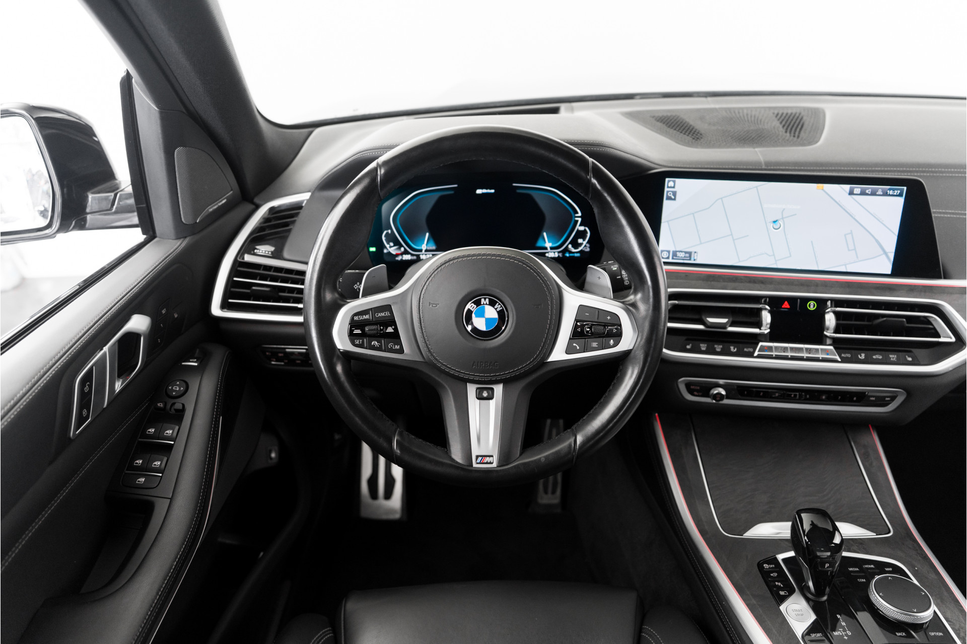 Foto van BMW X5 Xdrive45e