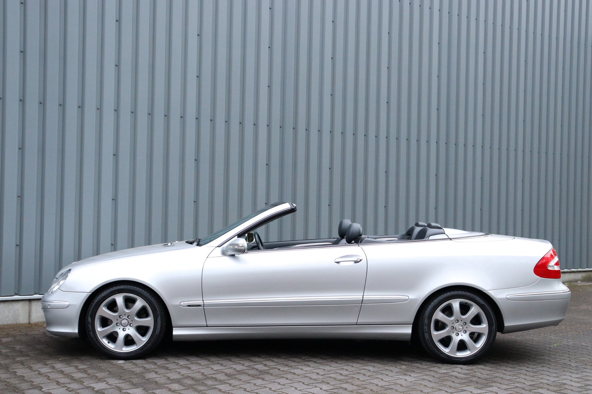 Foto van Mercedes-Benz CLK 240