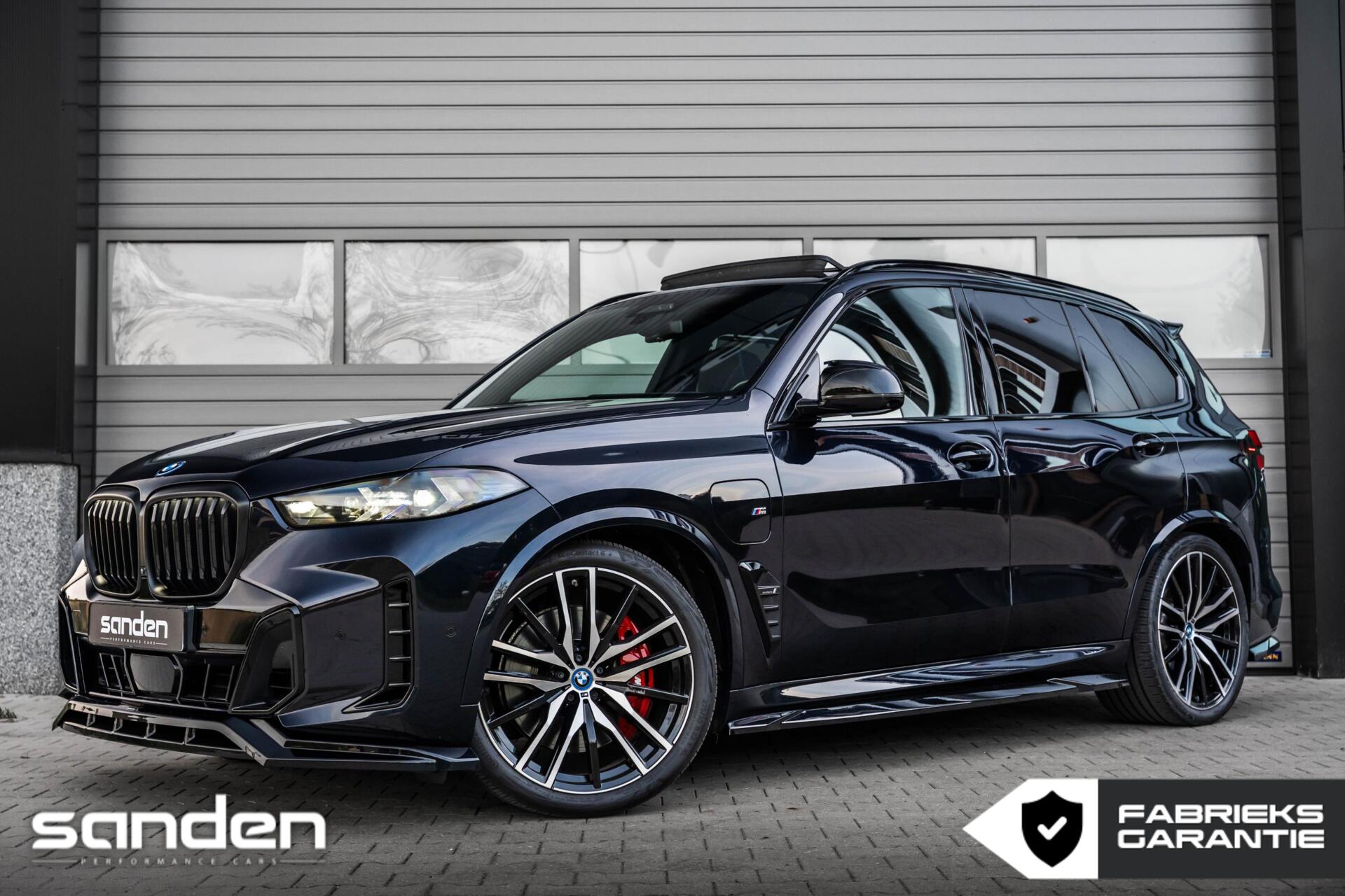 BMW X5 xDrive50e MSport Pro|CarbonBlack|SkyLounge|B&W|Massag 2024 - voorkant