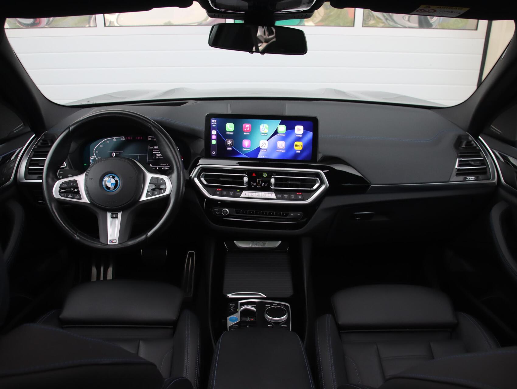 Foto van BMW Ix3