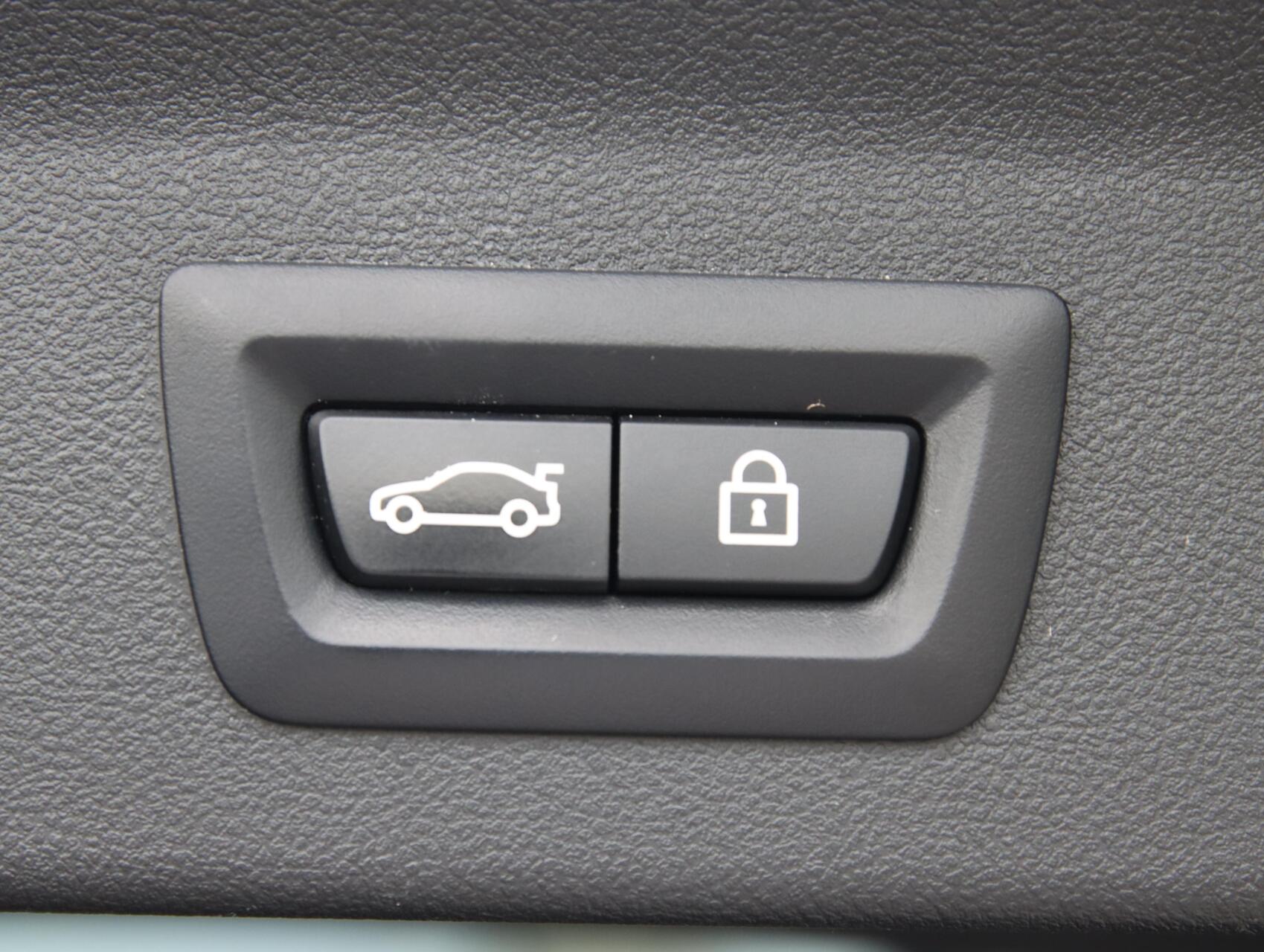 Foto van BMW Ix3
