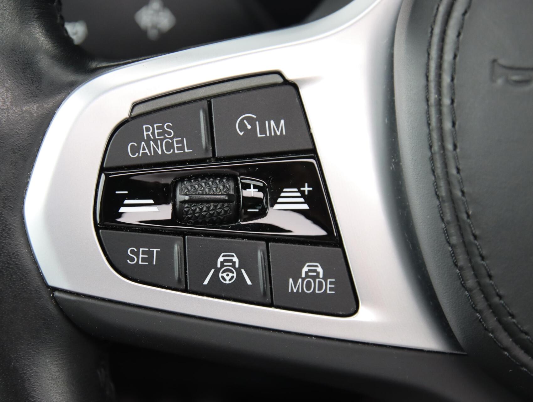 Foto van BMW Ix3