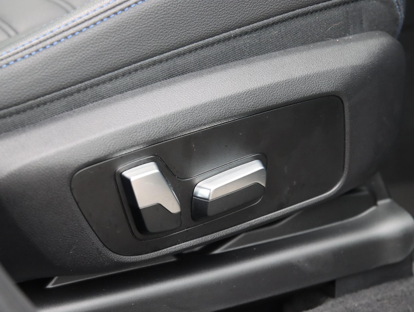 Foto van BMW Ix3