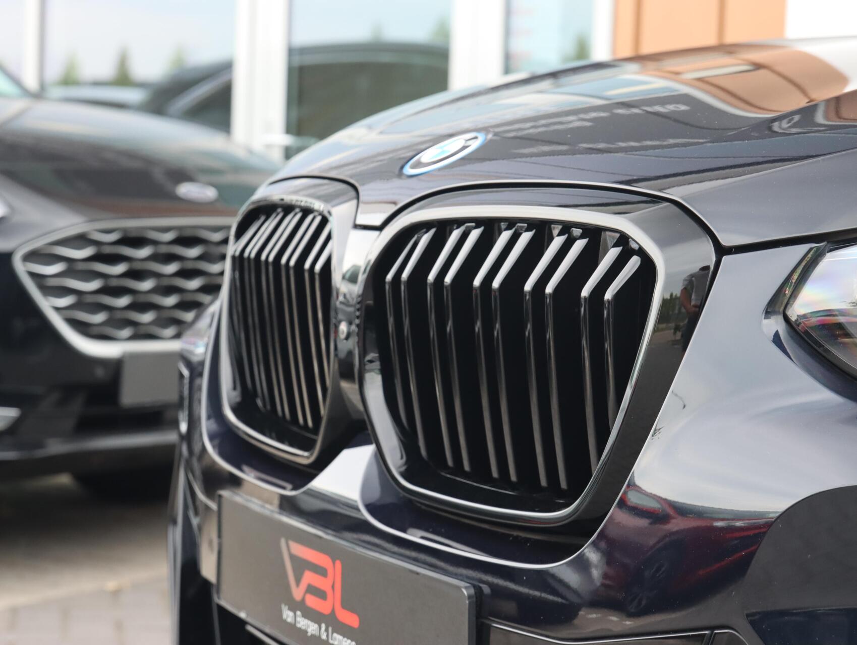 Foto van BMW Ix3