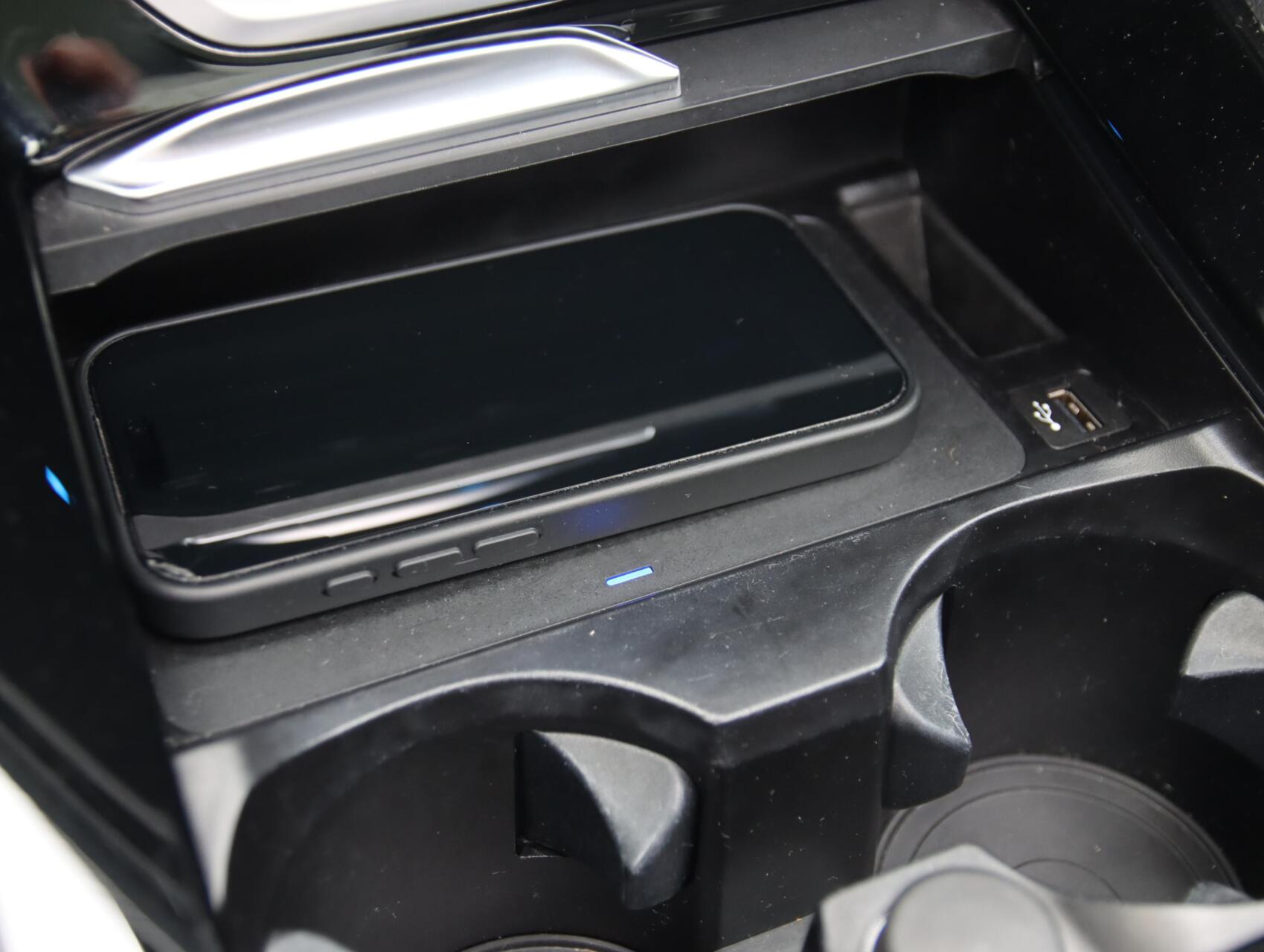 Foto van BMW Ix3