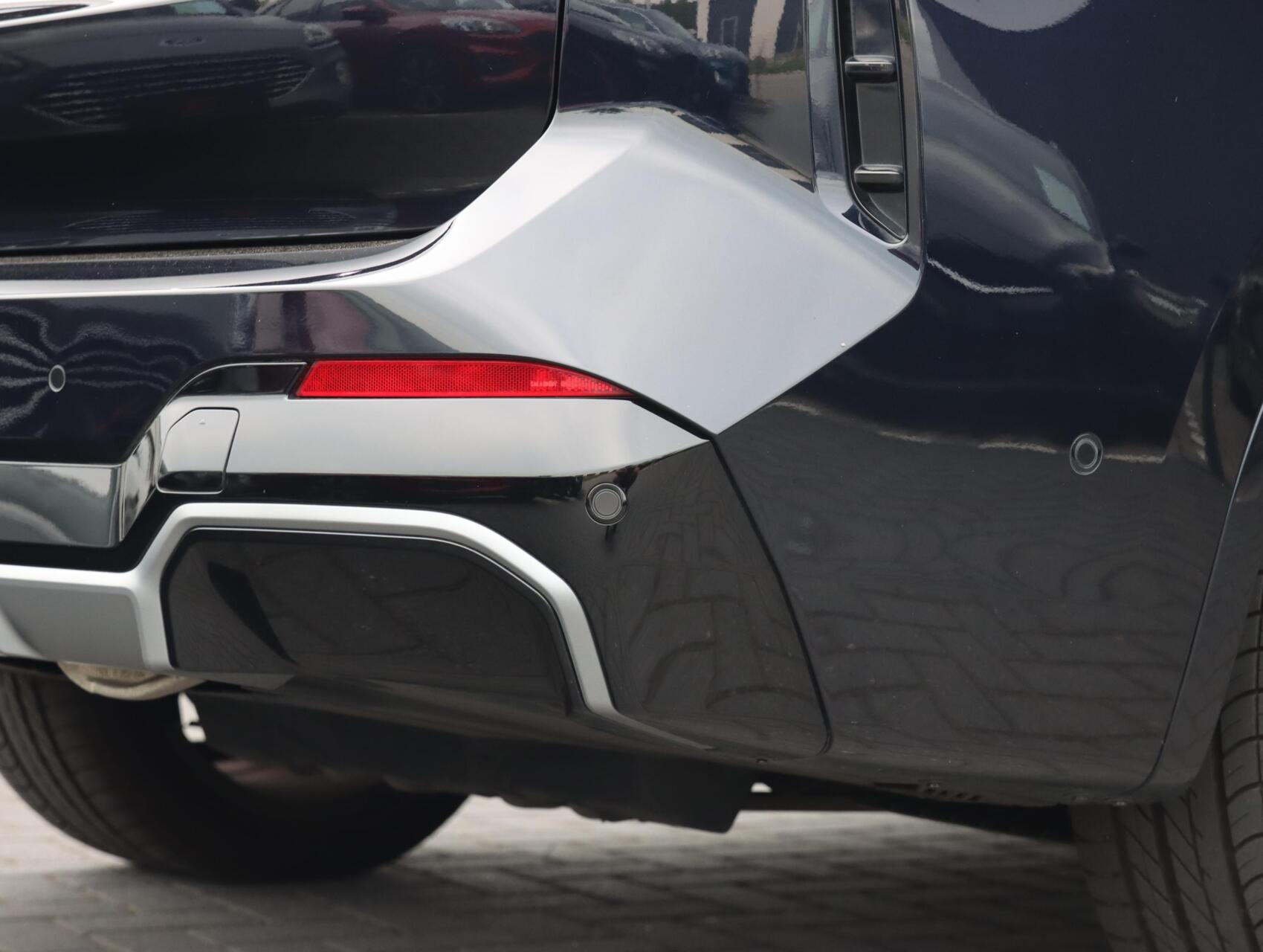 Foto van BMW Ix3