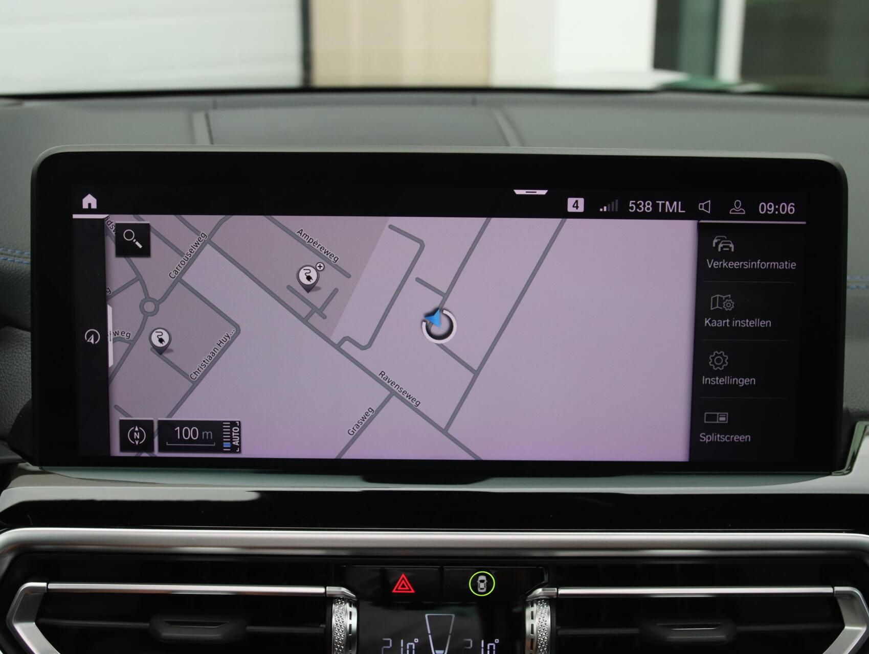 Foto van BMW Ix3