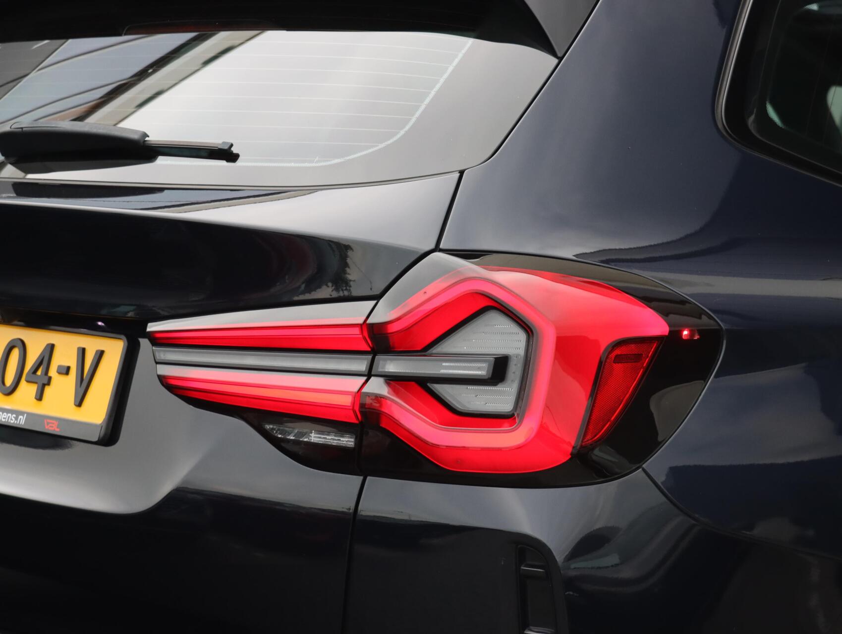 Foto van BMW Ix3
