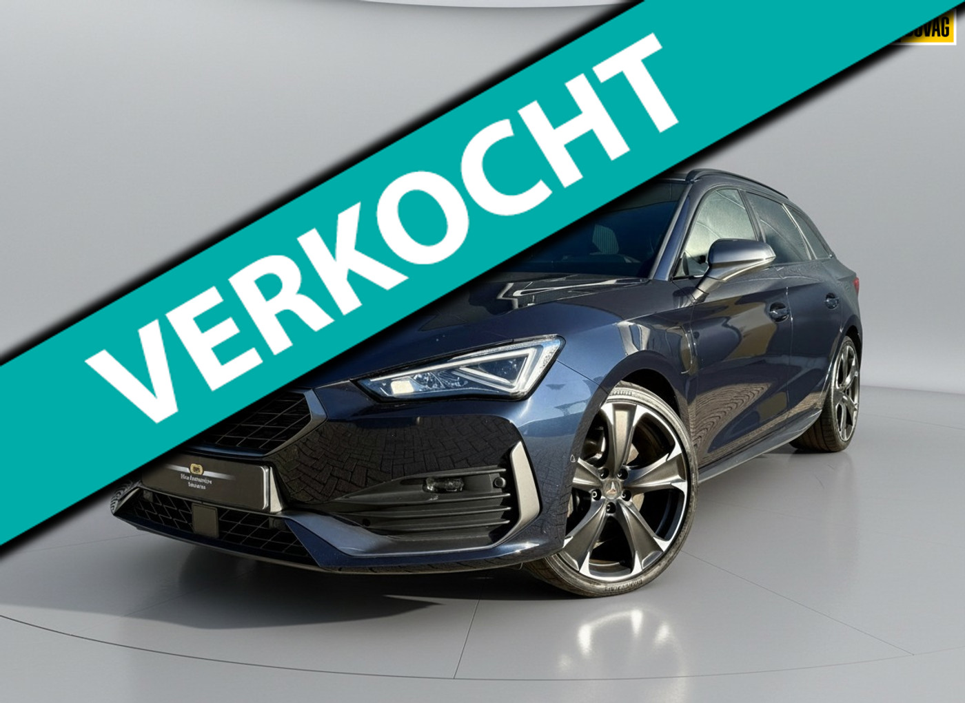 Cupra Leon Sportstourer 1.4 e-Hybrid VZ * Trekhaak * Camera * Stoelverwarming * Keyless * 2022 - voorkant