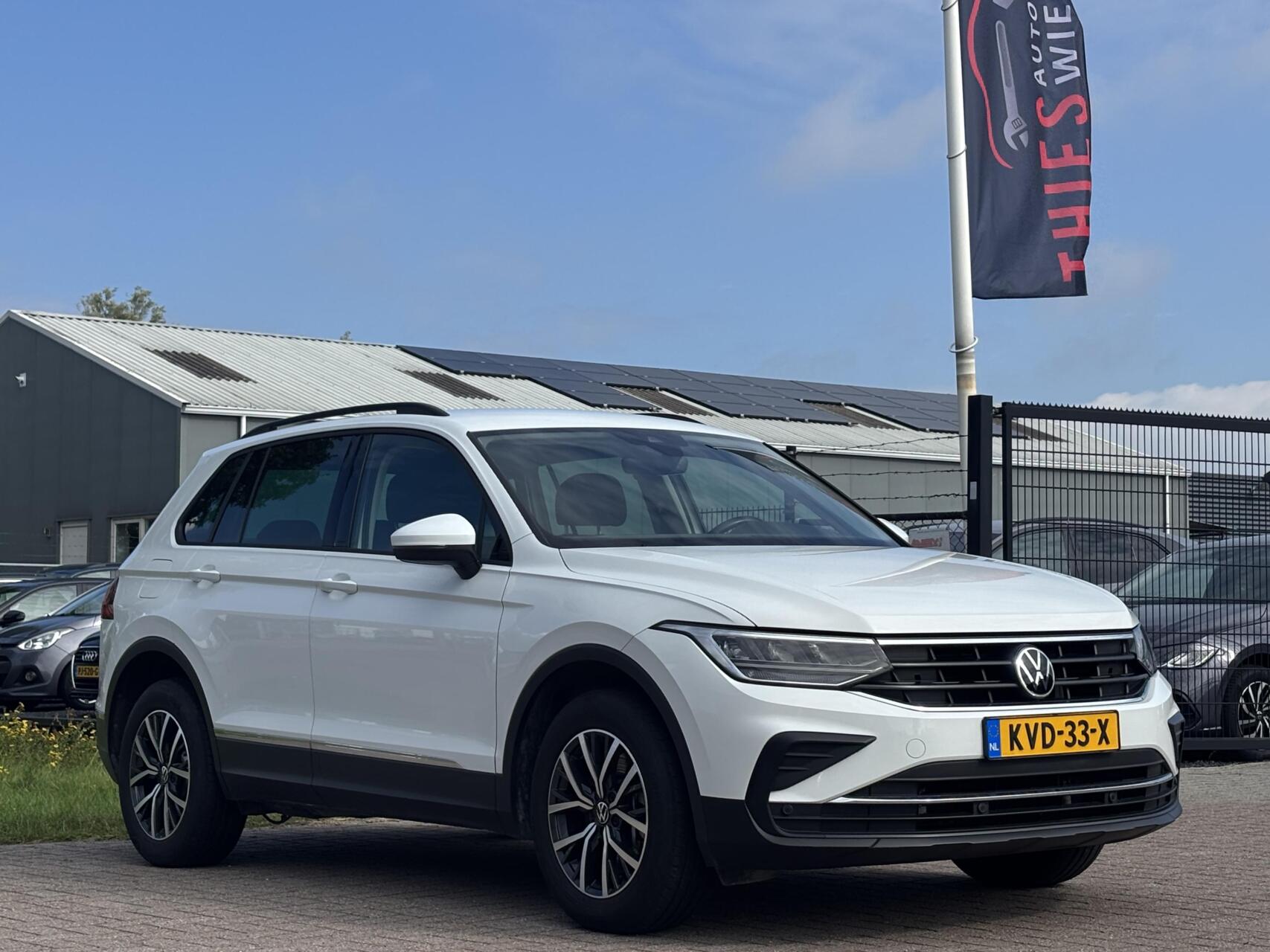 Volkswagen Tiguan 1.4 TSI eHybrid Life acc digitale dash 2021 - voorkant