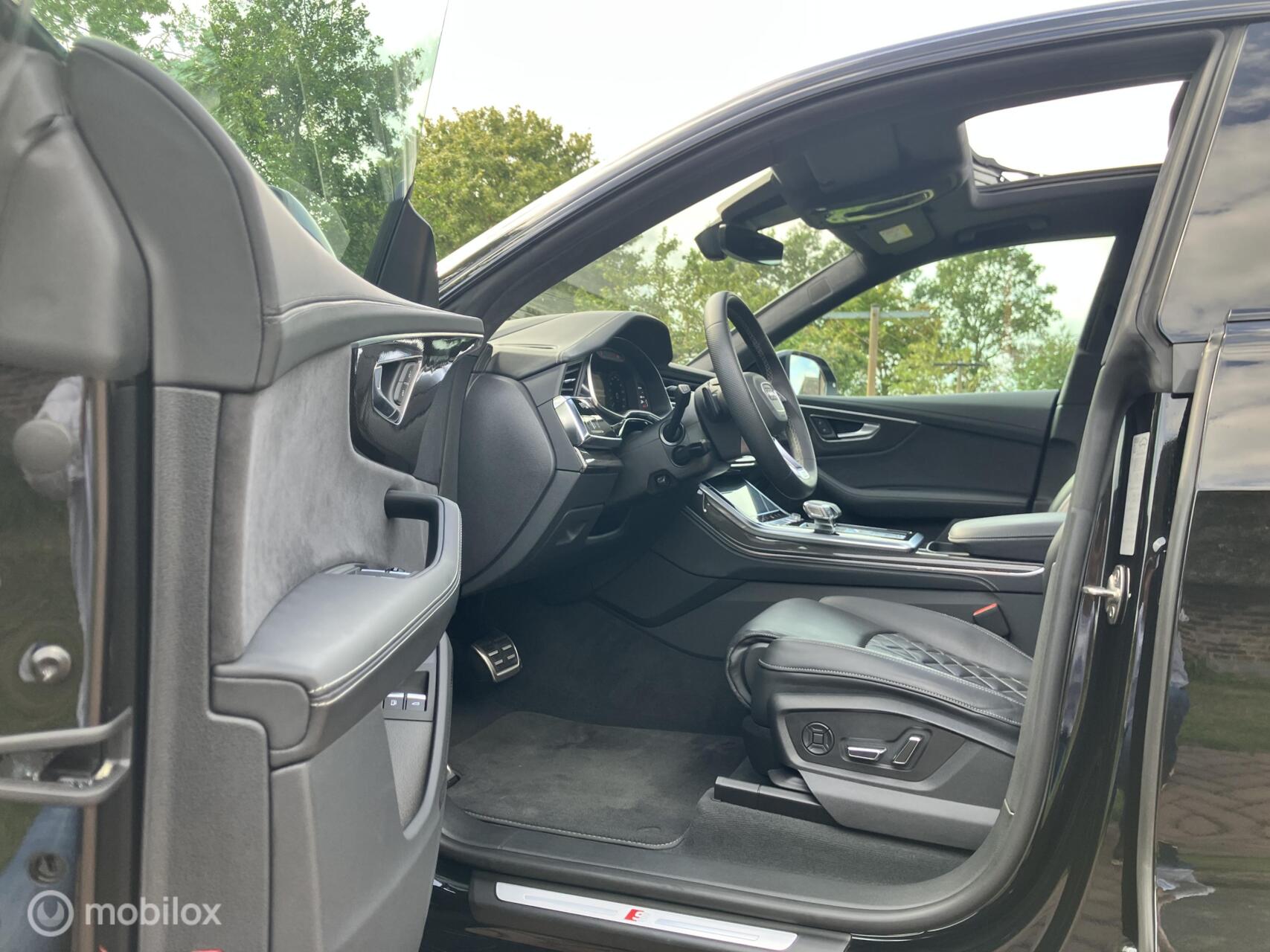 Foto van Audi Q8