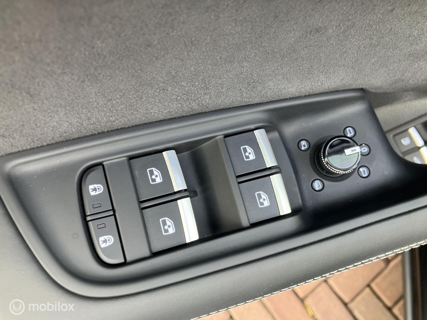 Foto van Audi Q8