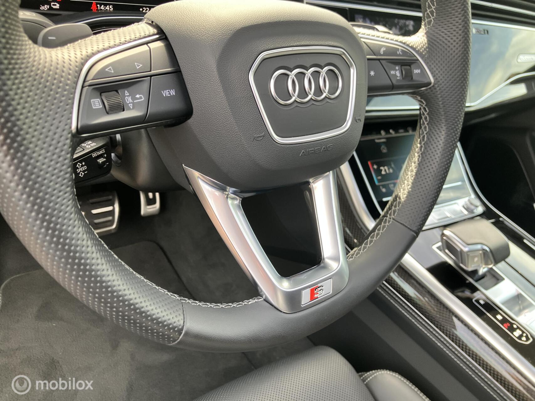 Foto van Audi Q8