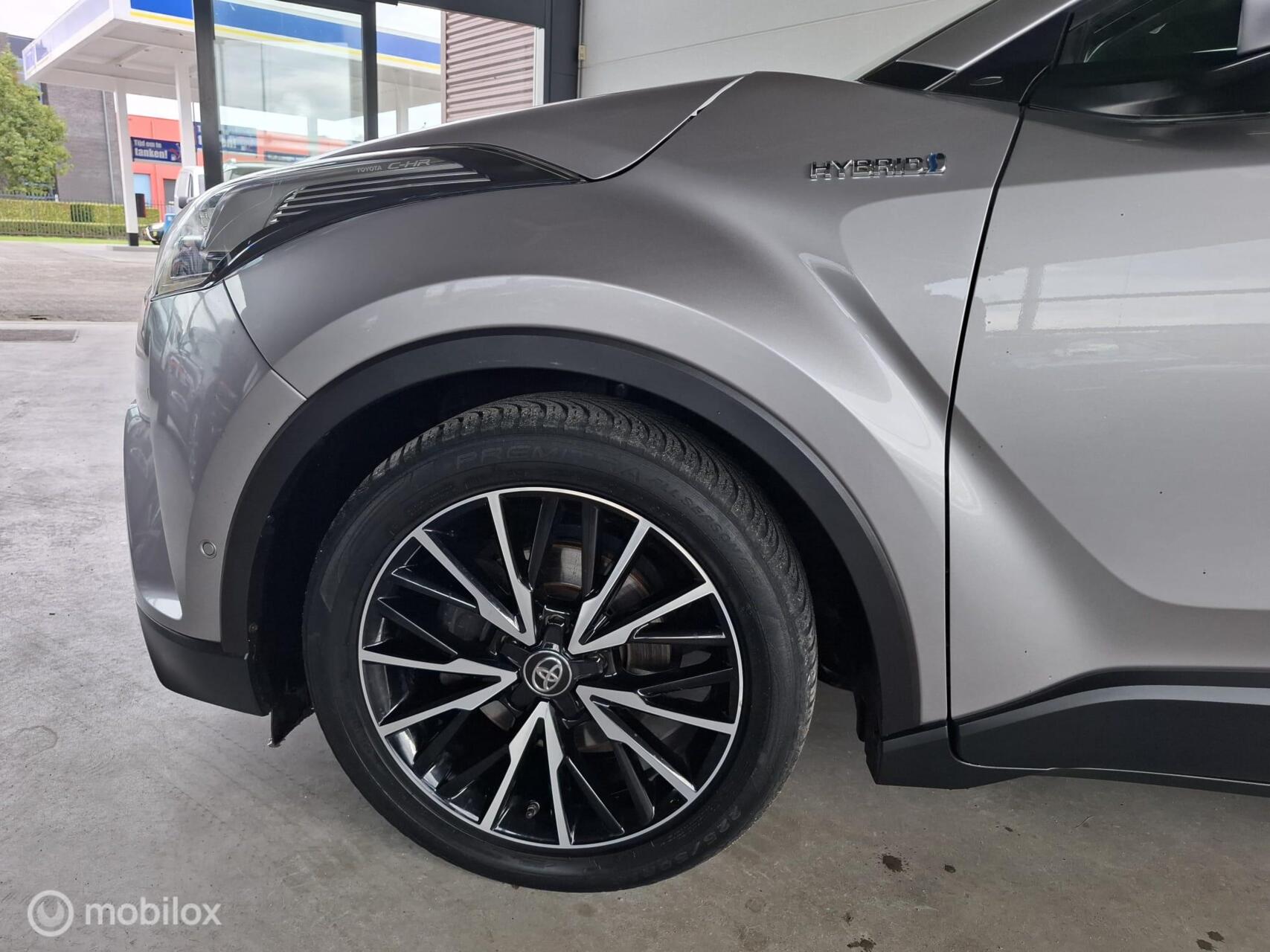 Foto van Toyota Toyota C-hr