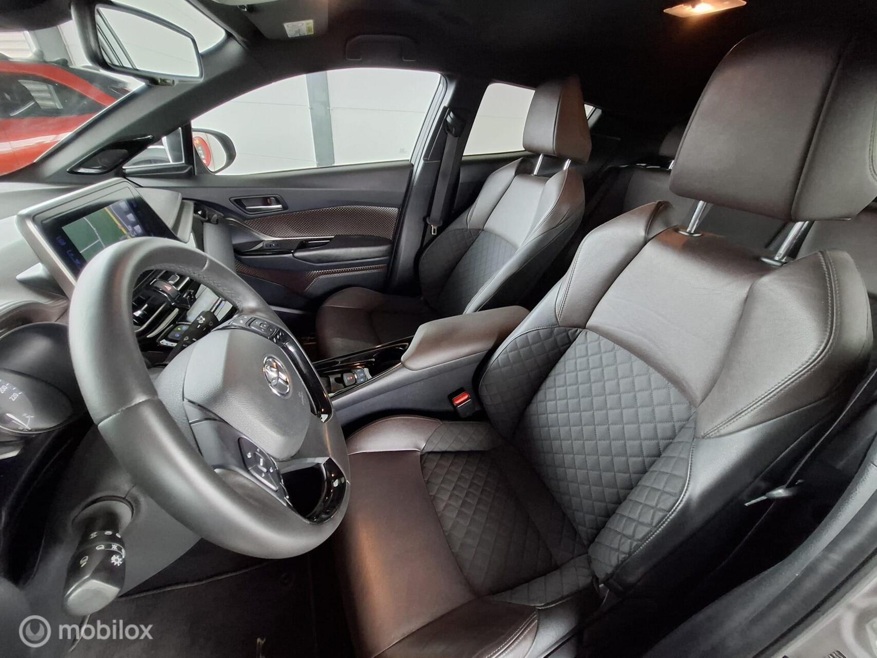 Foto van Toyota Toyota C-hr
