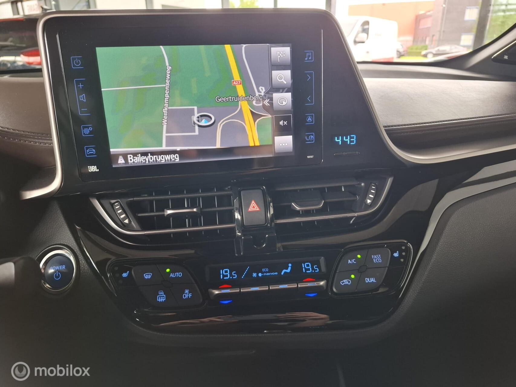 Foto van Toyota Toyota C-hr
