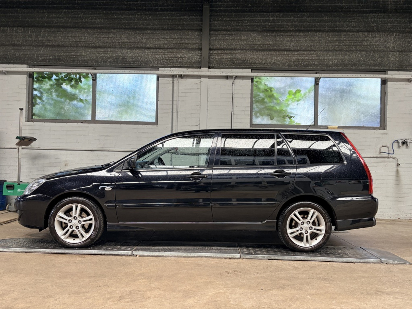 Foto van Mitsubishi Mitsubishi Lancer Wagon