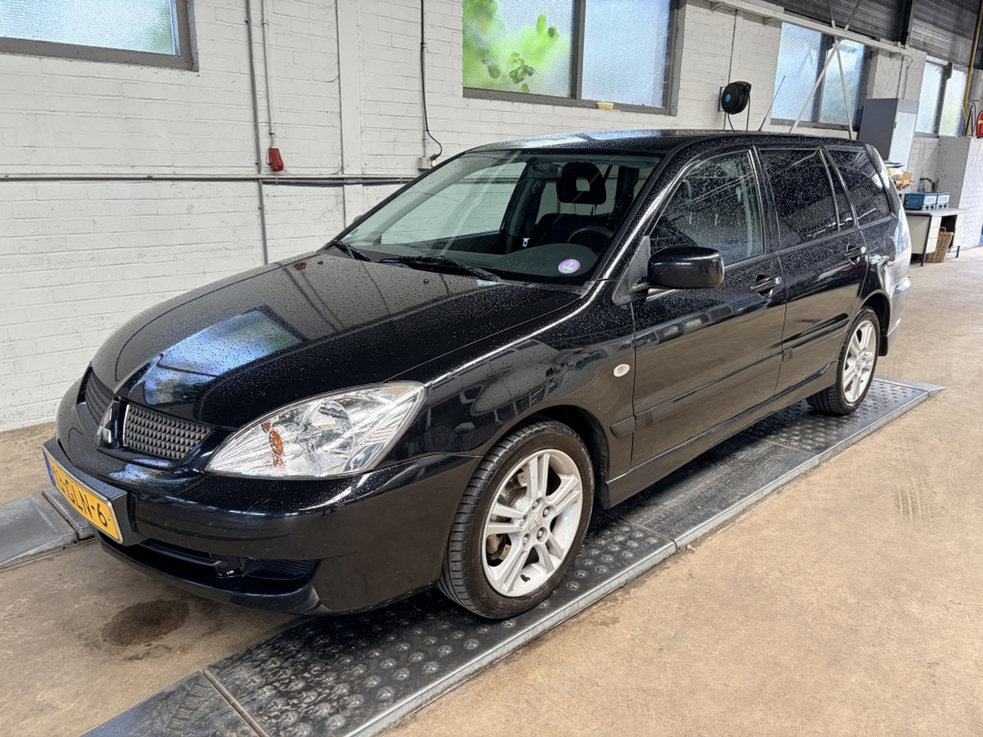 Foto van Mitsubishi Mitsubishi Lancer Wagon