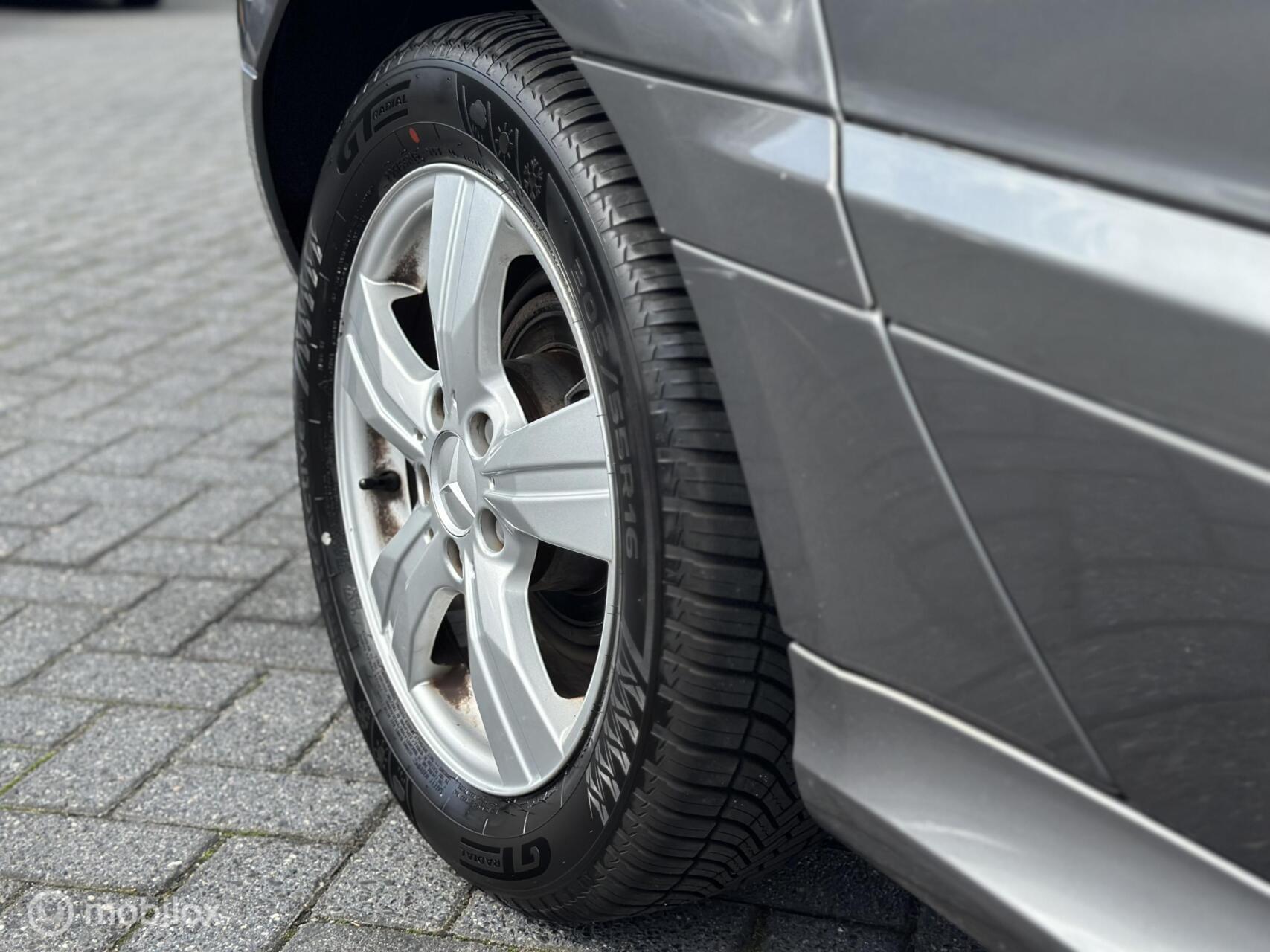 Foto van Mercedes-Benz B 180 CDI