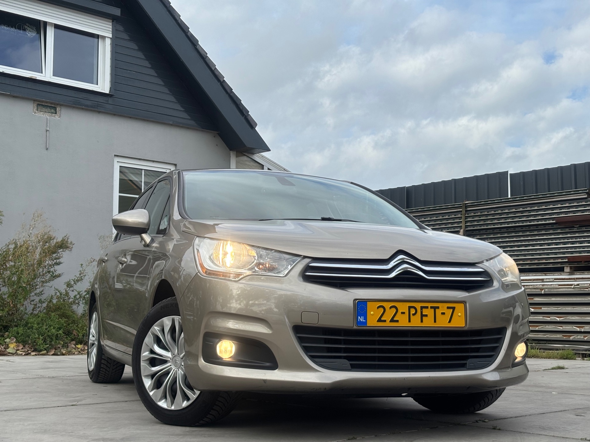 Foto van Citroen C4