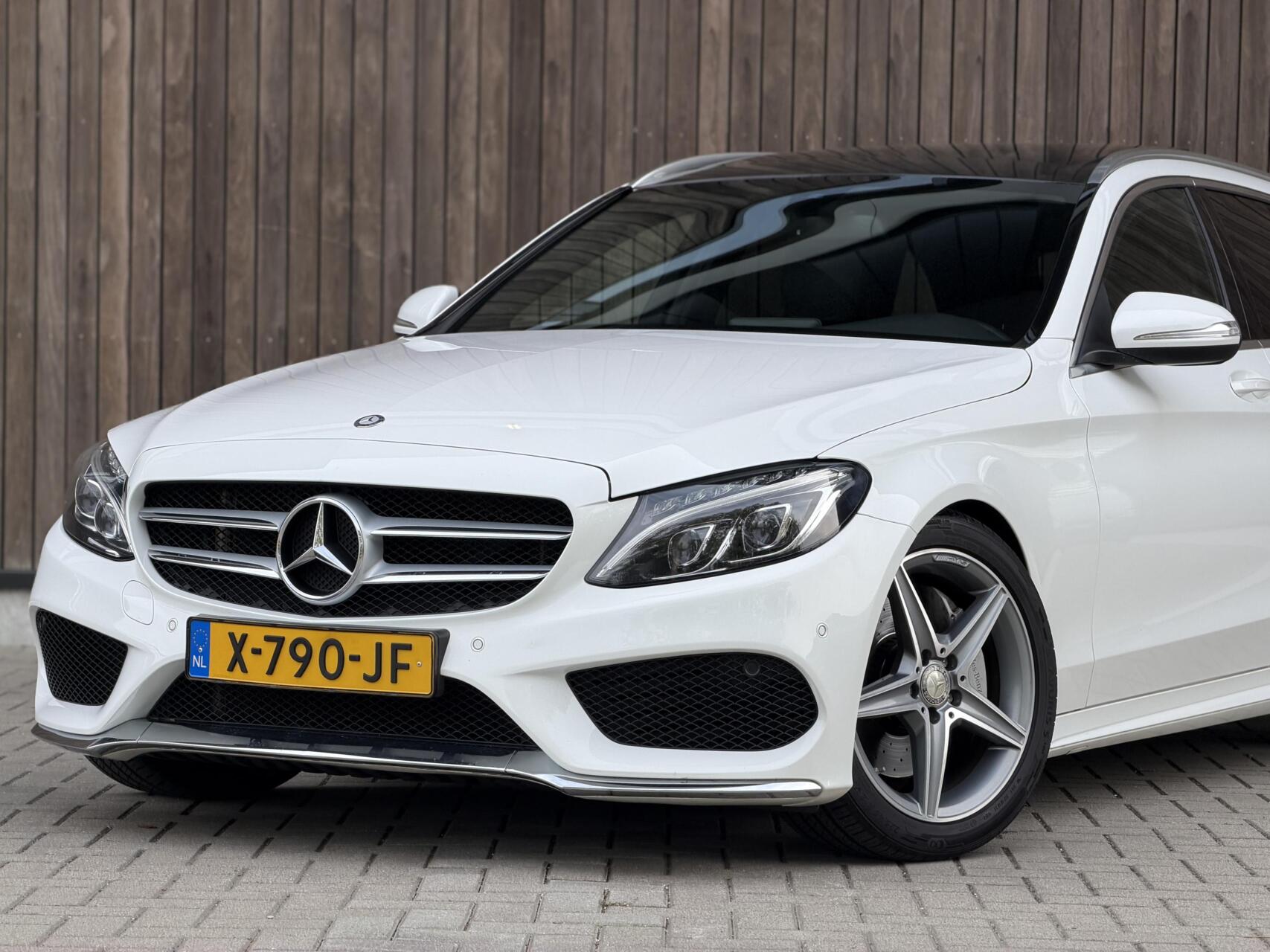 Foto van Mercedes-Benz C 250