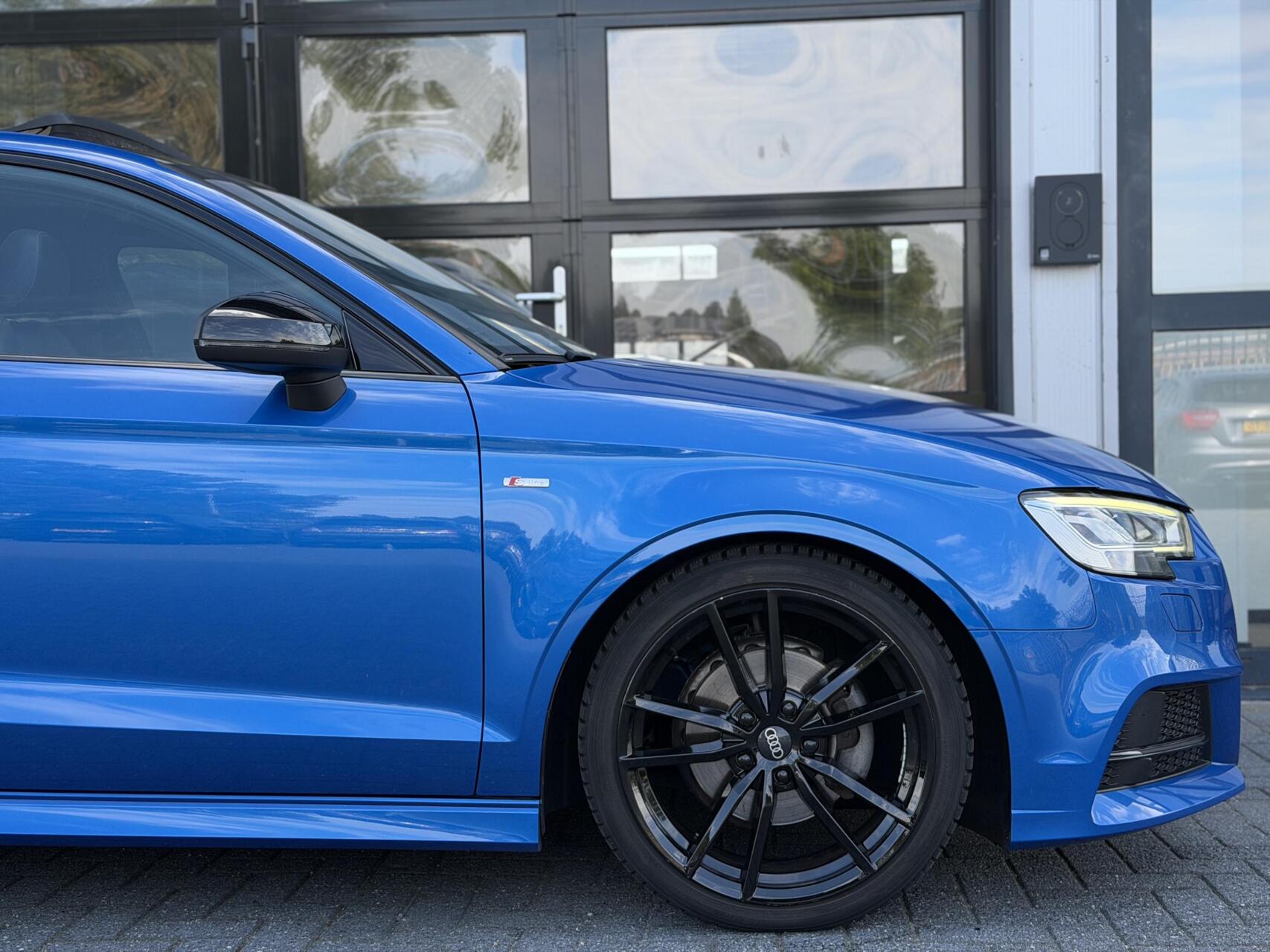 Foto van Audi A3 Limousine