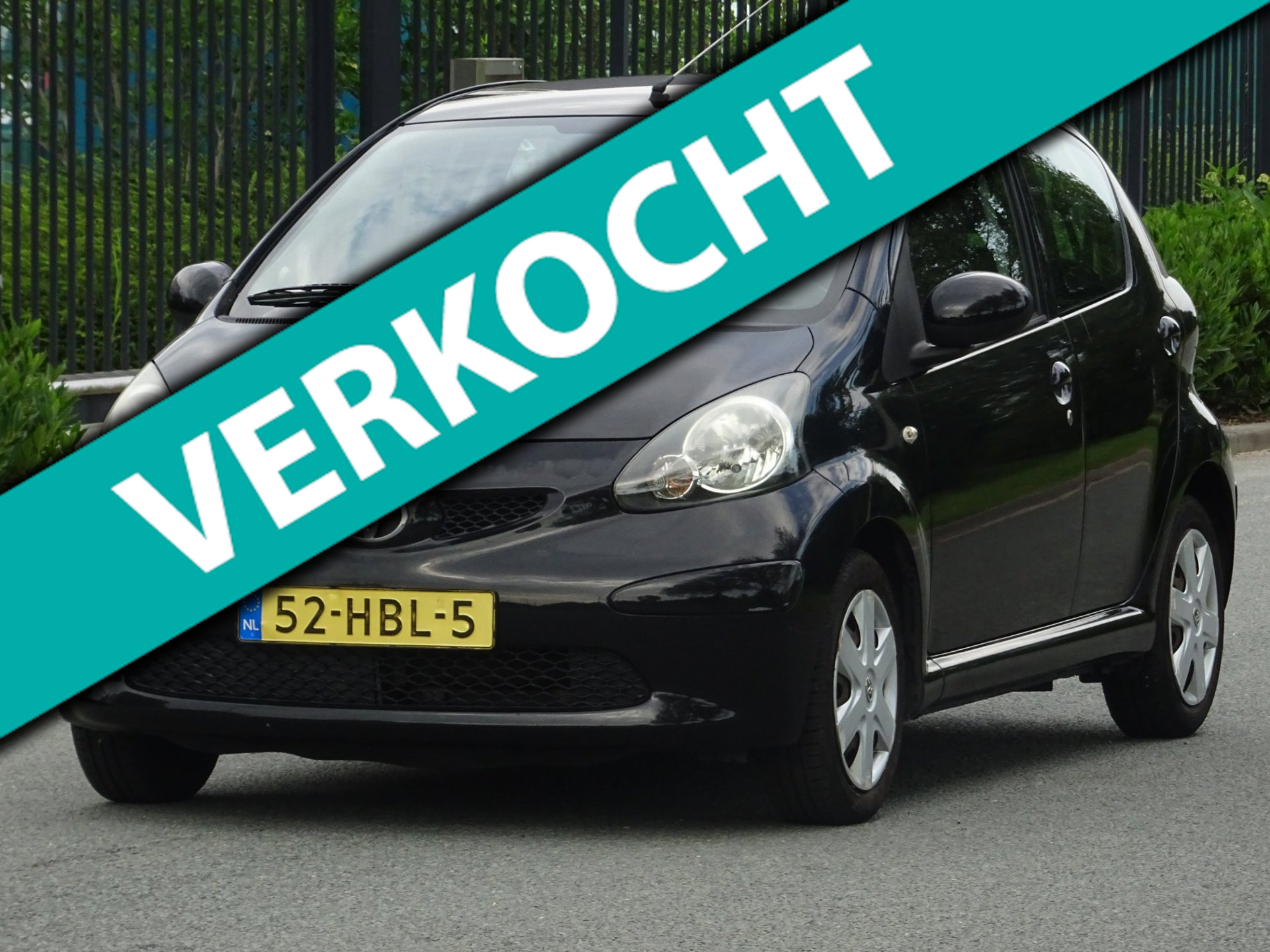 Toyota Toyota Aygo 1.0-12V + 5DRS NAP/AIRCO/ELEKRAM/NIEUWE APK 2008 - voorkant