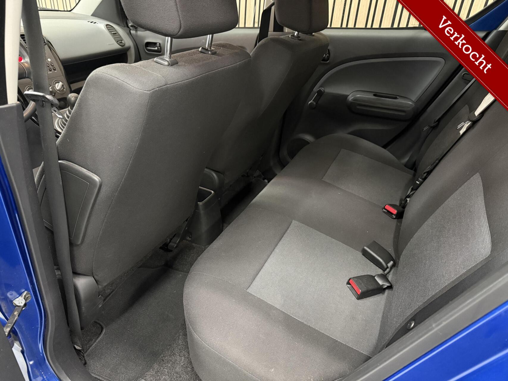Foto van Opel Agila