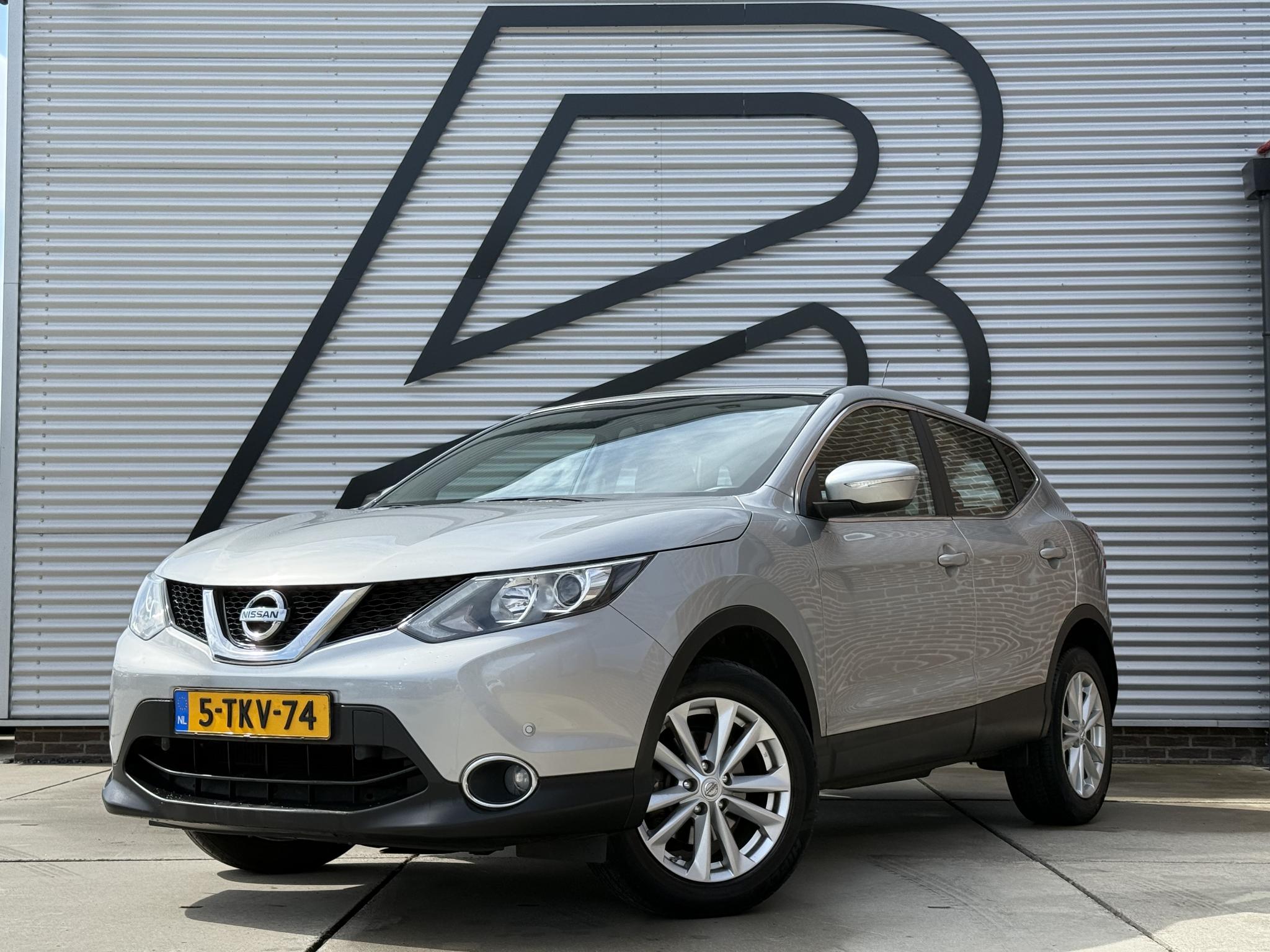 Nissan Nissan Qashqai 1.2 Acenta 2014 - voorkant