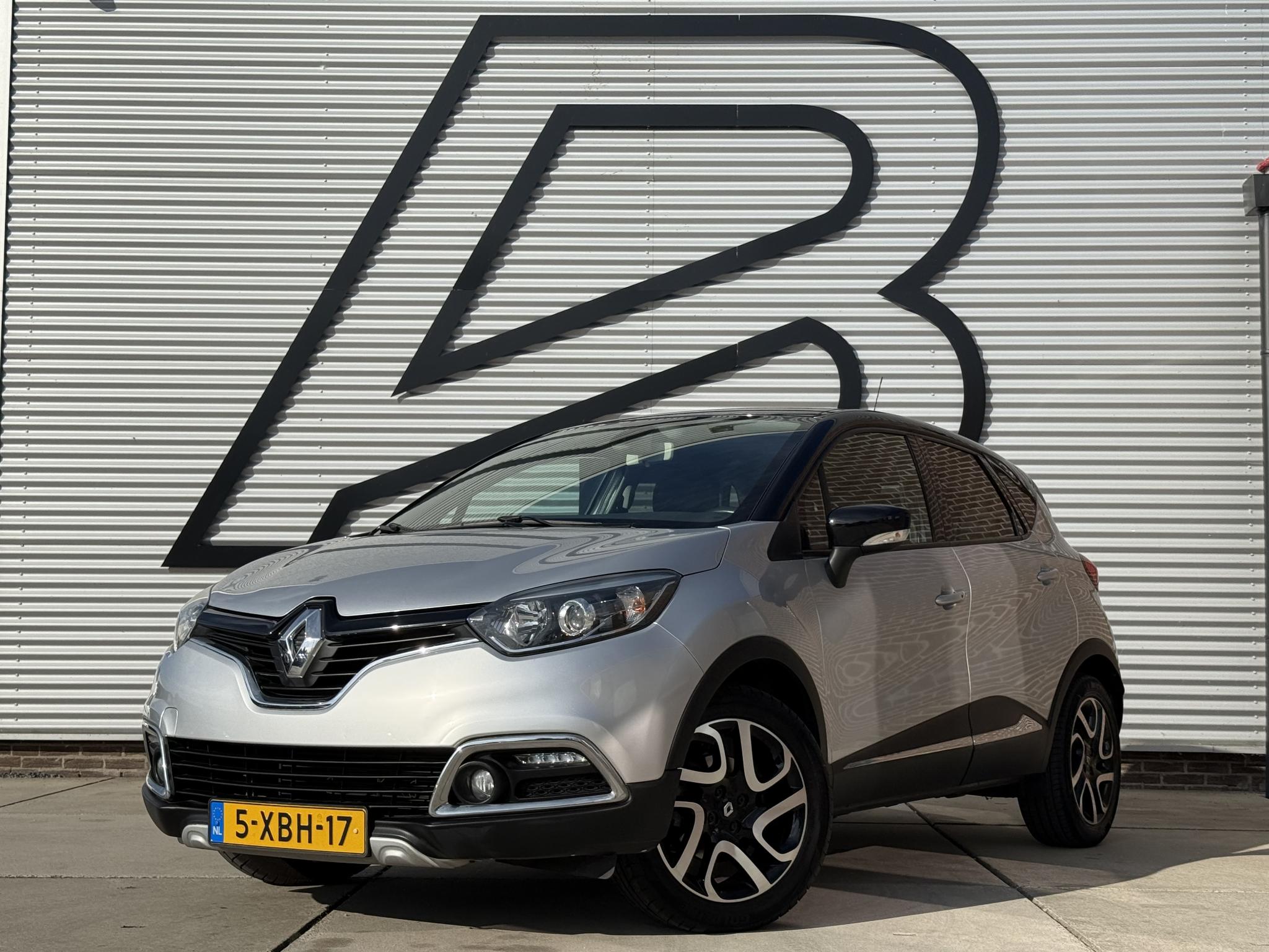 Renault Captur 1.2 TCe Dynamique 2014 - voorkant