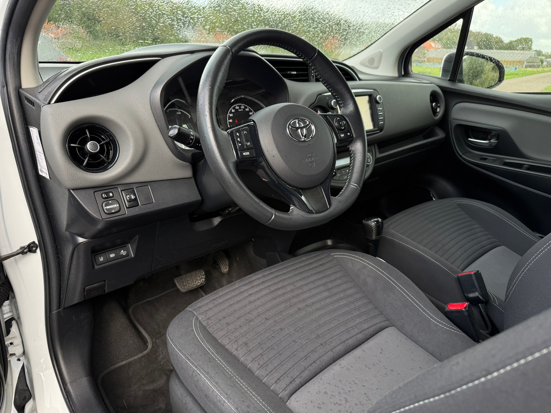 Foto van Toyota Toyota Yaris Hybrid