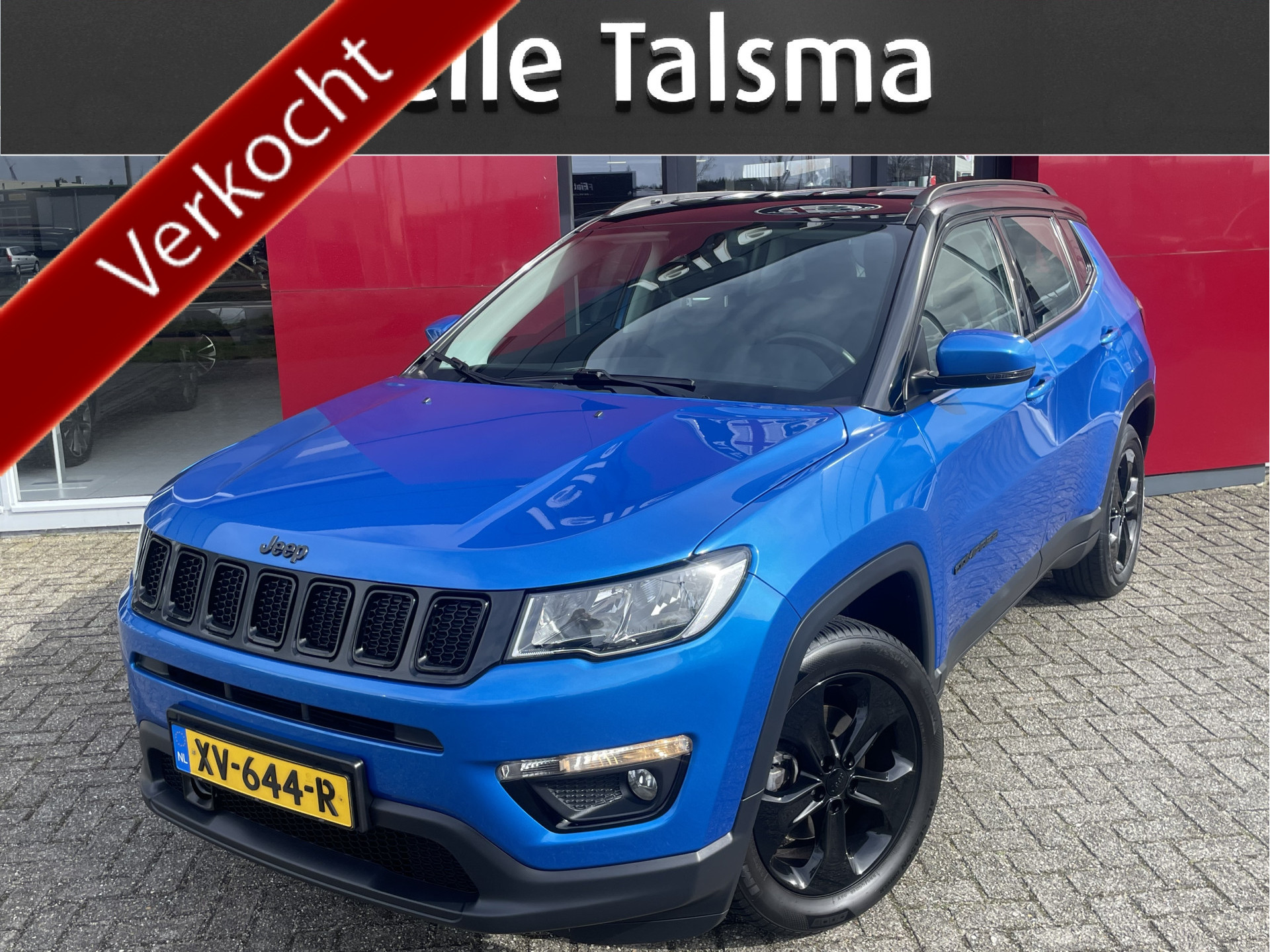 Jeep Compass 1.4 MultiAir Night Eagle | Blauw metallic met zwart dak | Zwarte velgen 2019 - voorkant