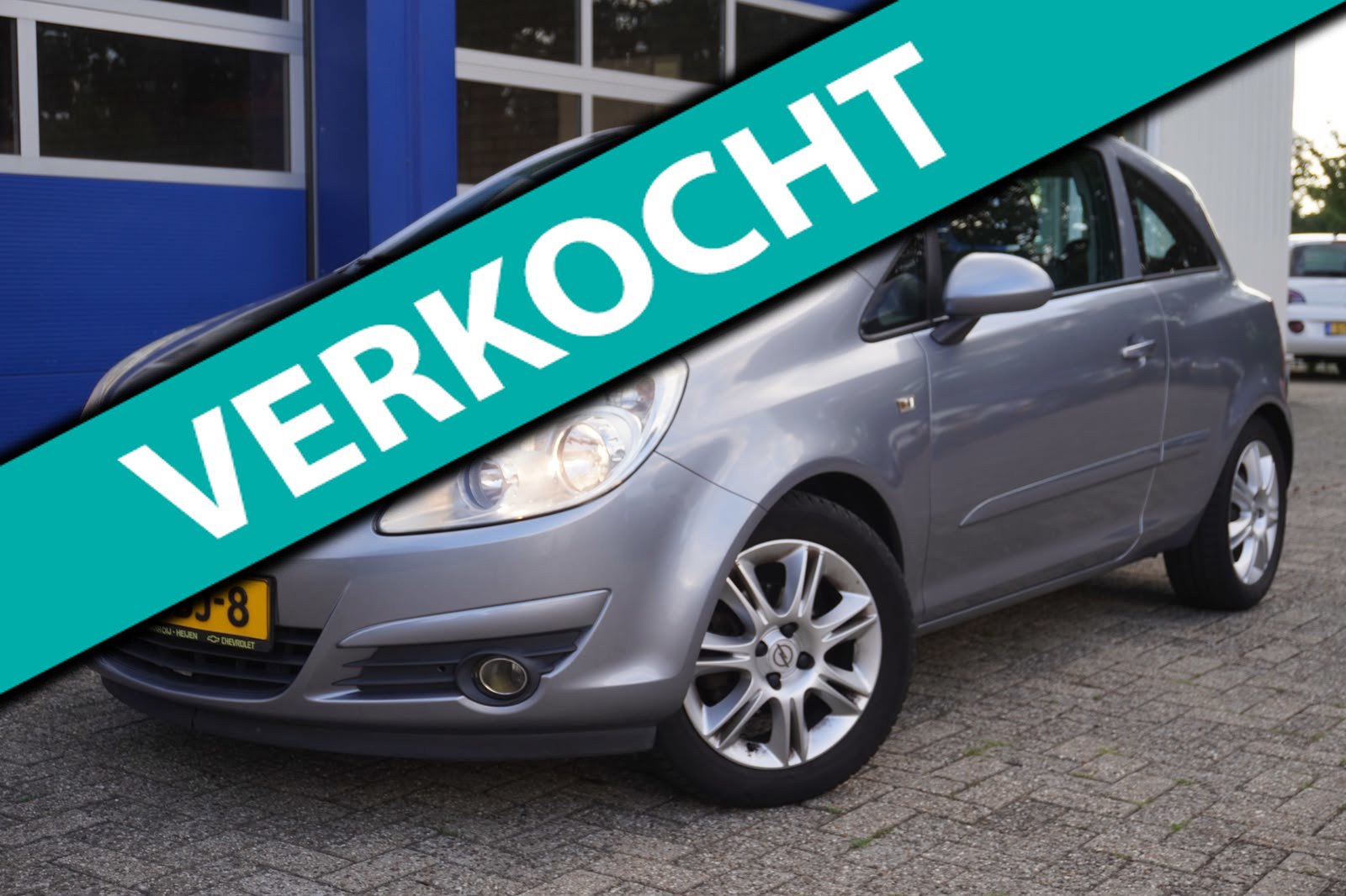 Opel Corsa 1.4-16V Enjoy 2008 - voorkant