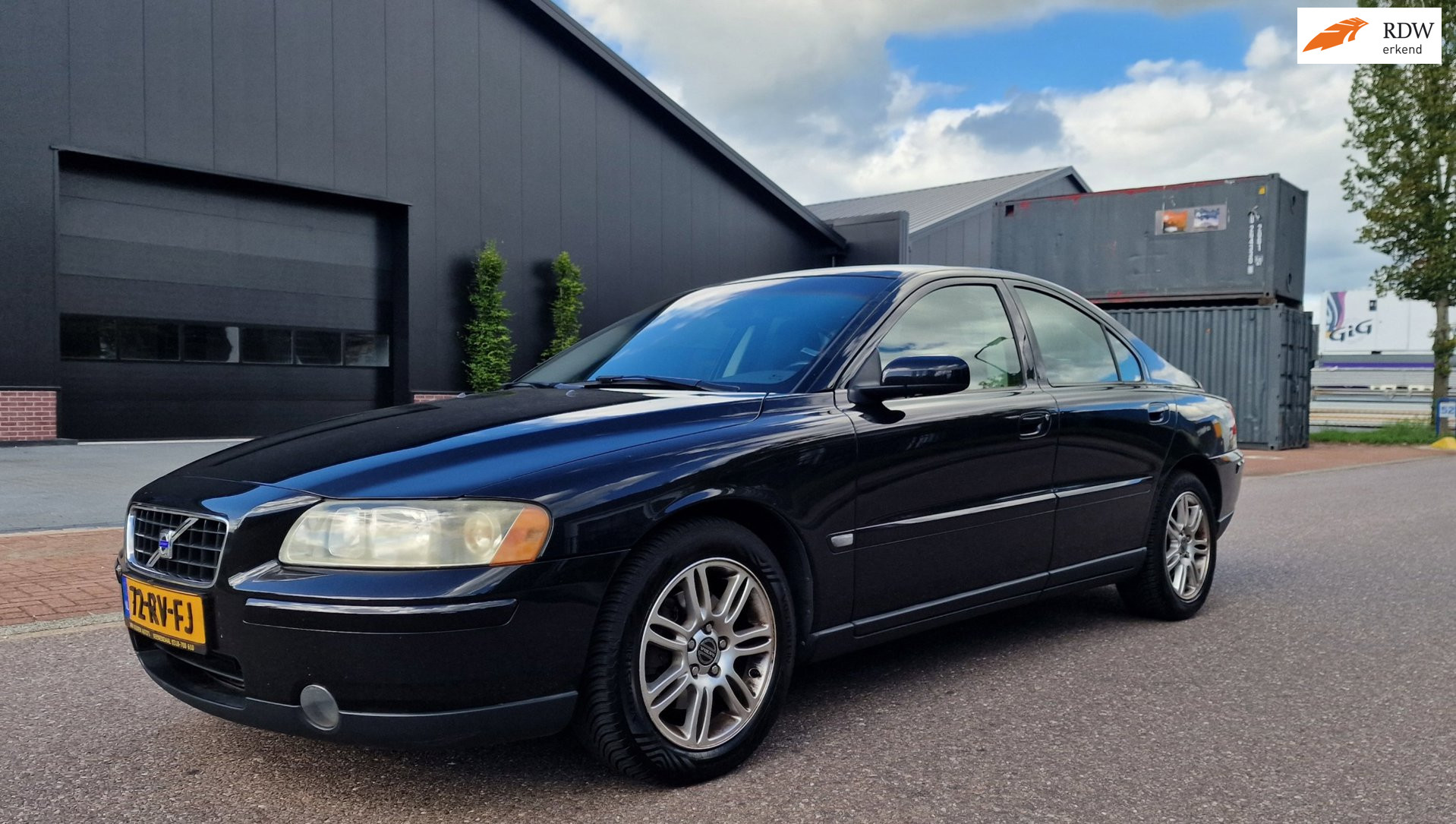 Volvo S60 2.4 Kinetic AUTOMAAT CRUISE TREKHAAK 2005 - voorkant